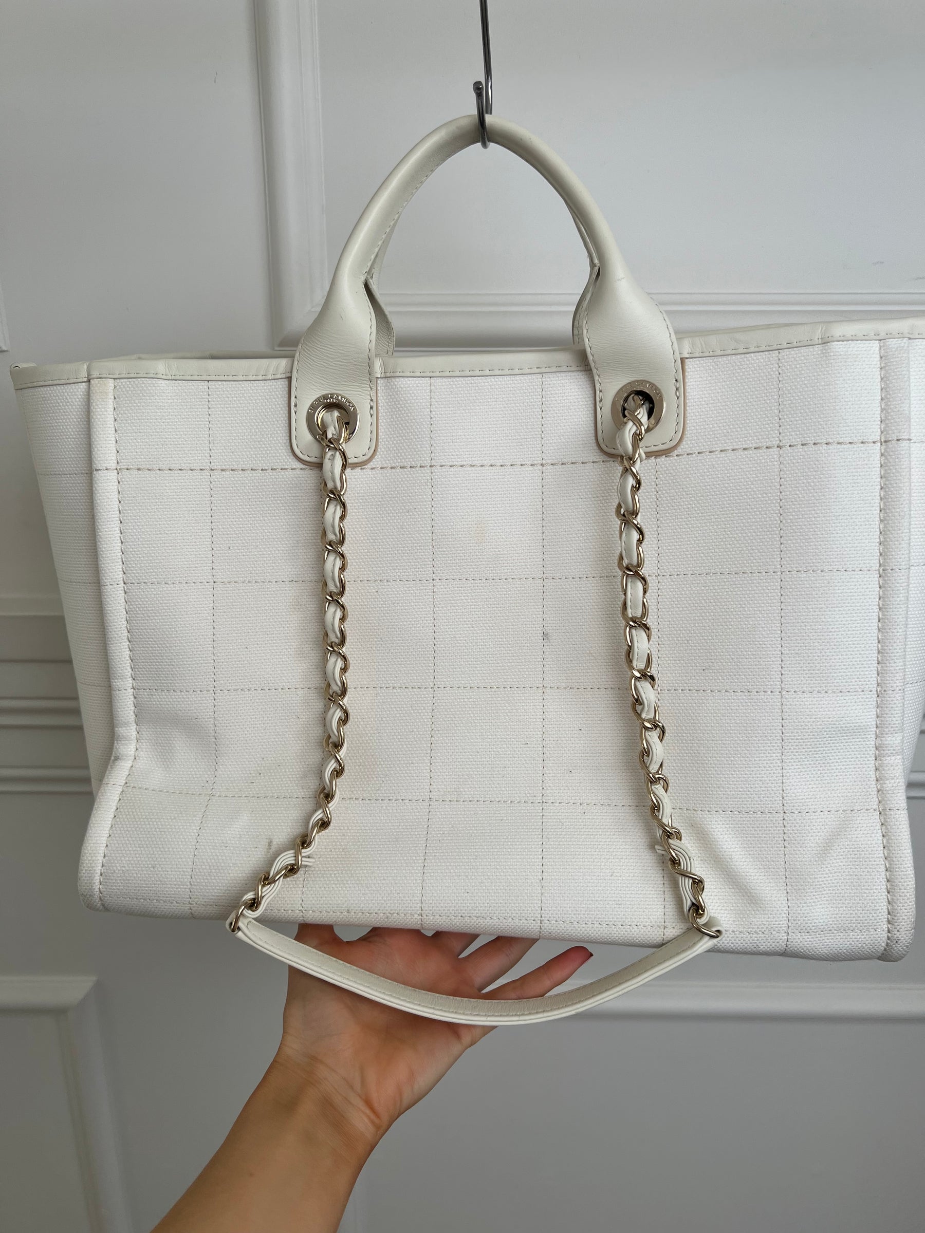 Chanel White Canvas and Lether Trimmed Deuville Tote