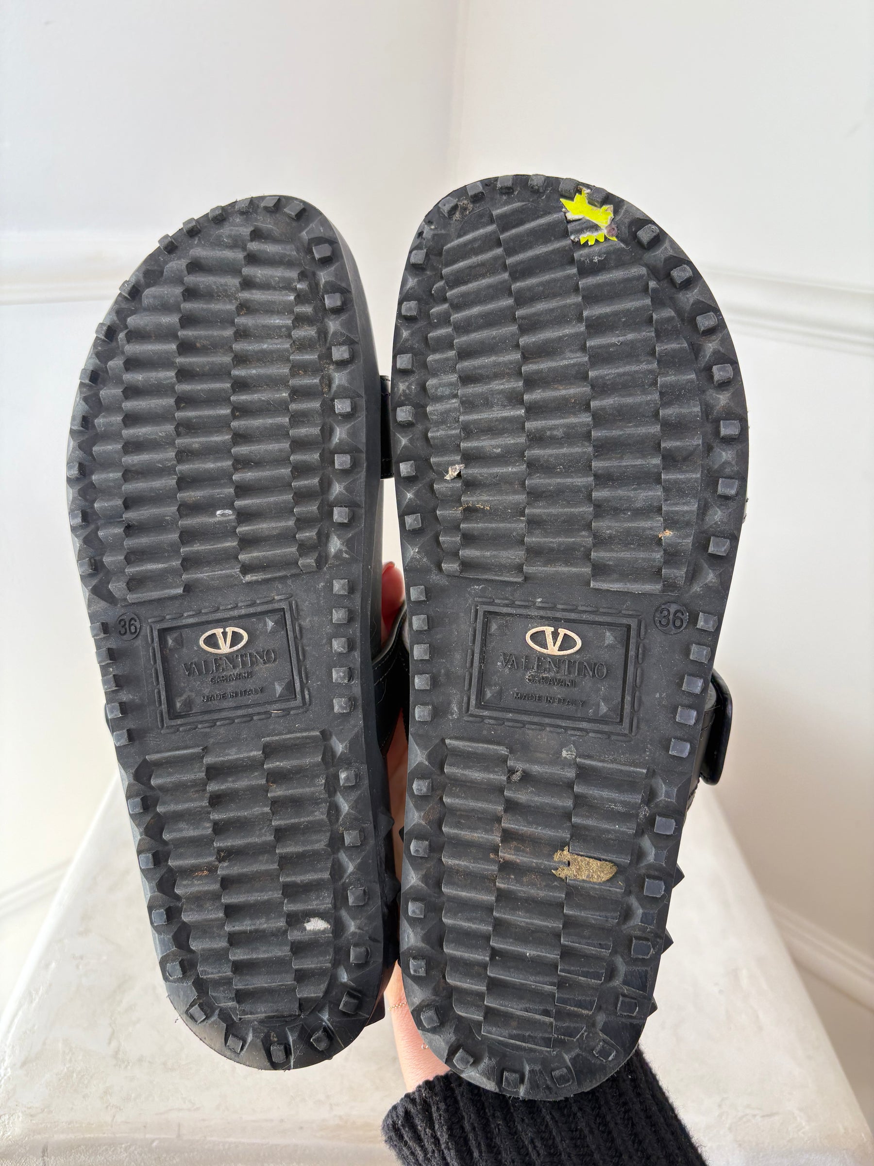 Valentino Garavani Rockstud Sandals Black, 36