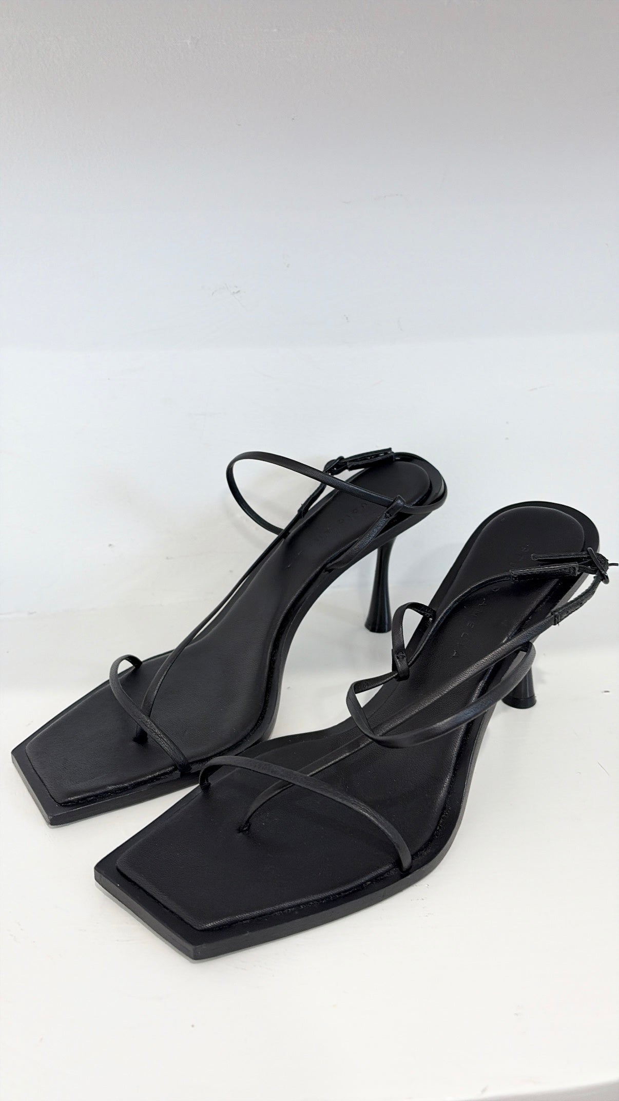 Studio Amelia Filament 90 Heel Black, 38