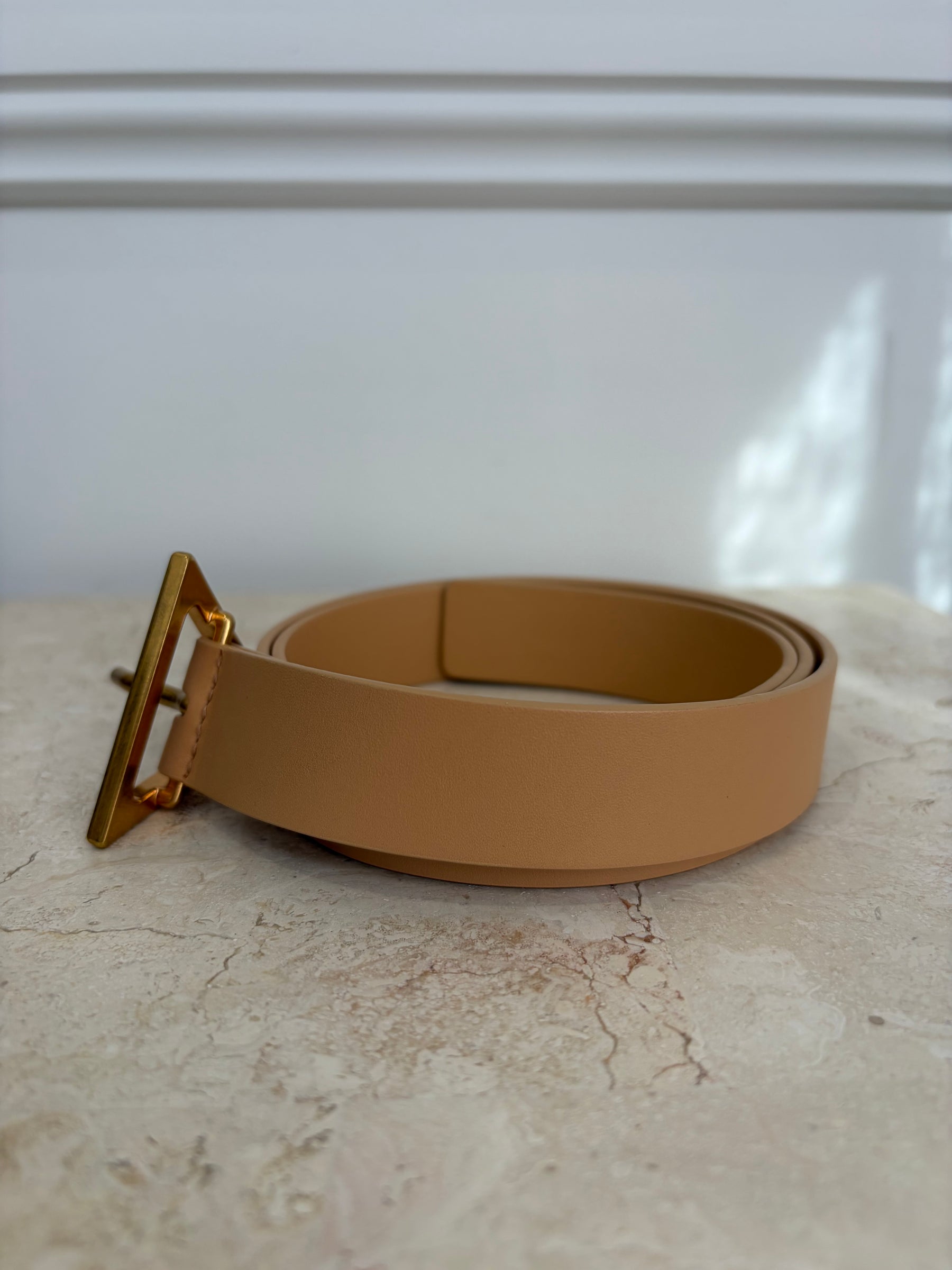 Bottega Veneta Sand Leather Triangle Belt, 75