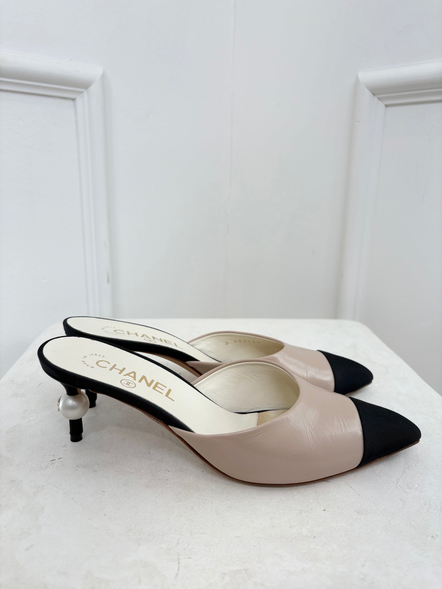 Chanel Beige and Black Pointed Pearl Detail Heel, 37.5