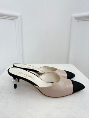 Chanel Beige and Black Pointed Pearl Detail Heel, 37.5