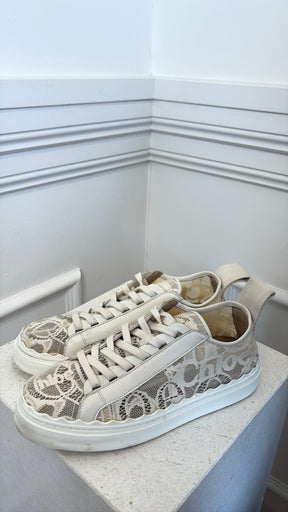 Chloé Beige Lace Logo Sneakers, 41