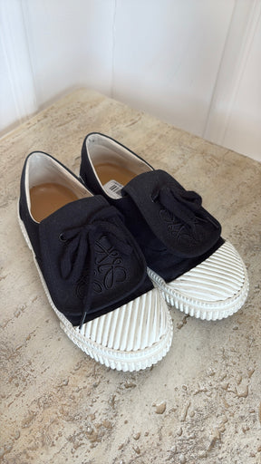 Loewe Anagram Flap Sneaker Black, 37