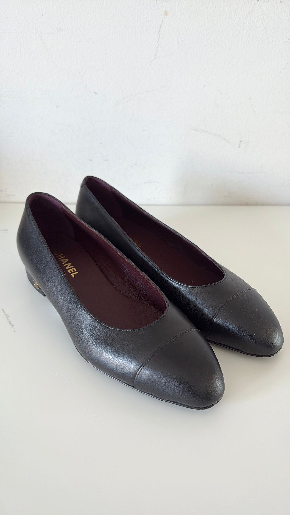 Chanel Uniform Black Leather Ballet Flats, 38