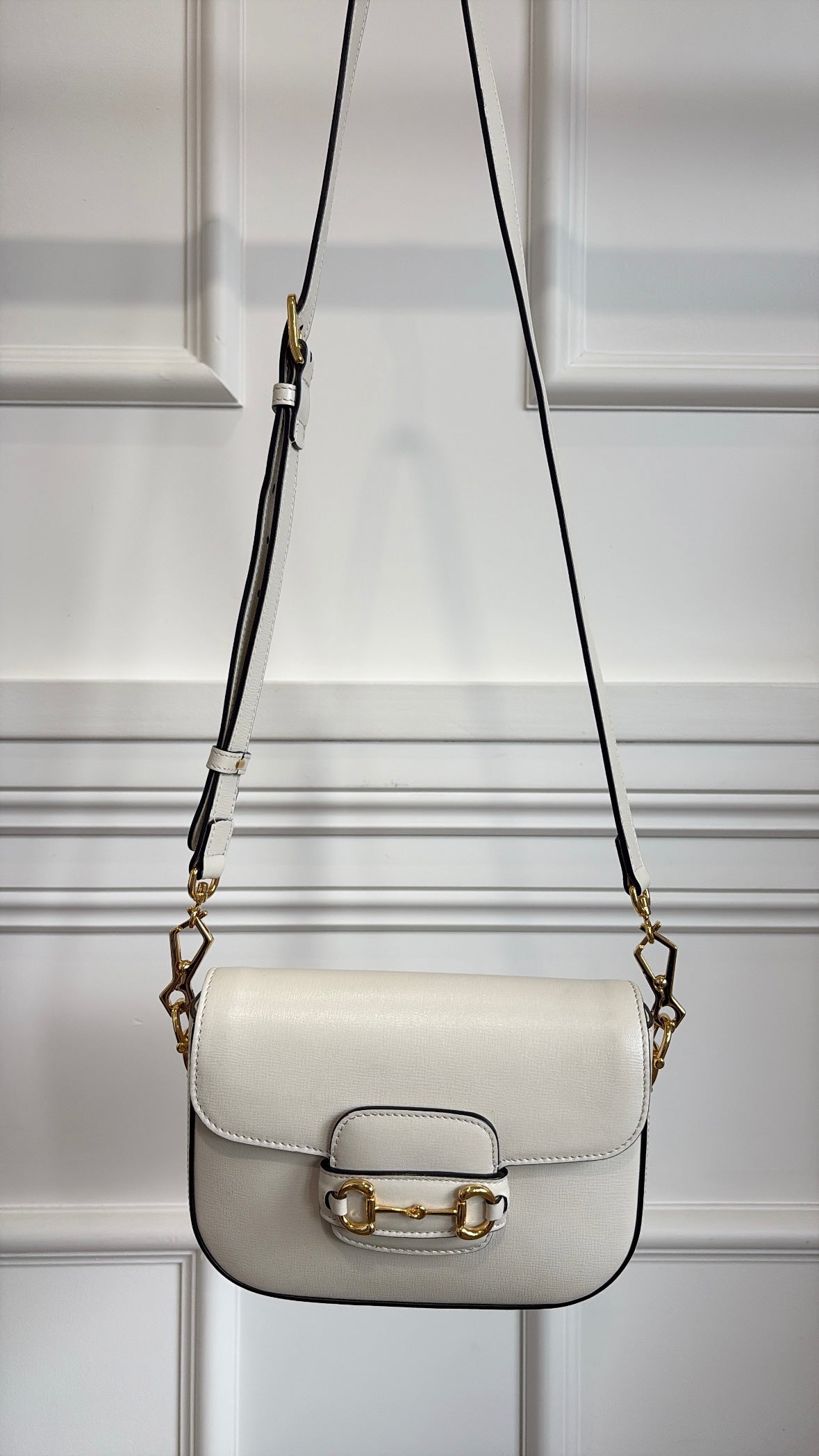 Gucci White Horsebit 1955 Medium Shoulder Bag