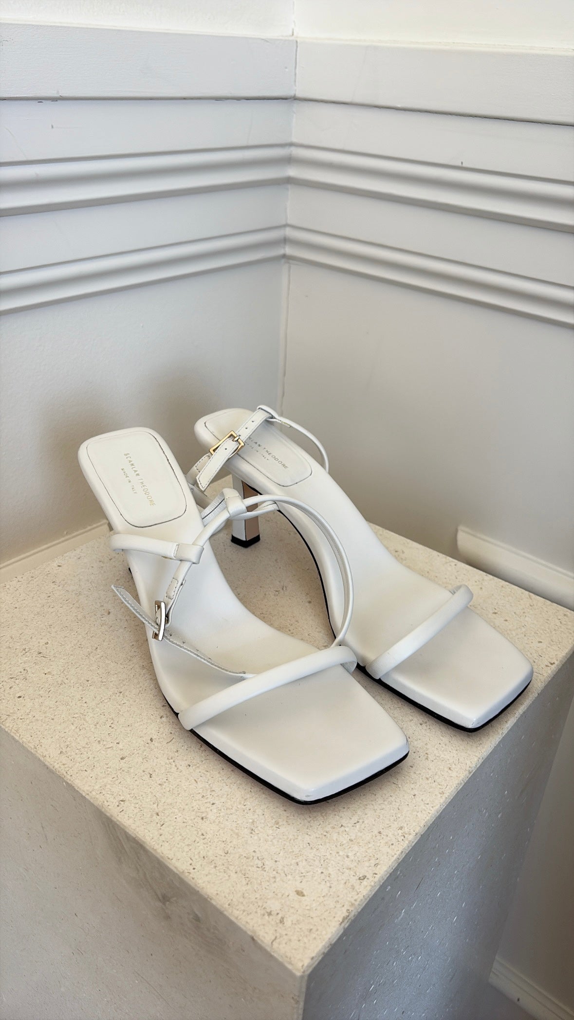 Scanlan Theodore White Ankle Strap Sandals, 41