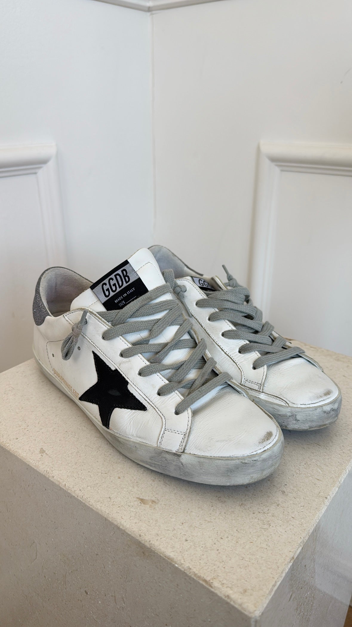 Golden Goose White Glitter and Black Leather Superstar, 38