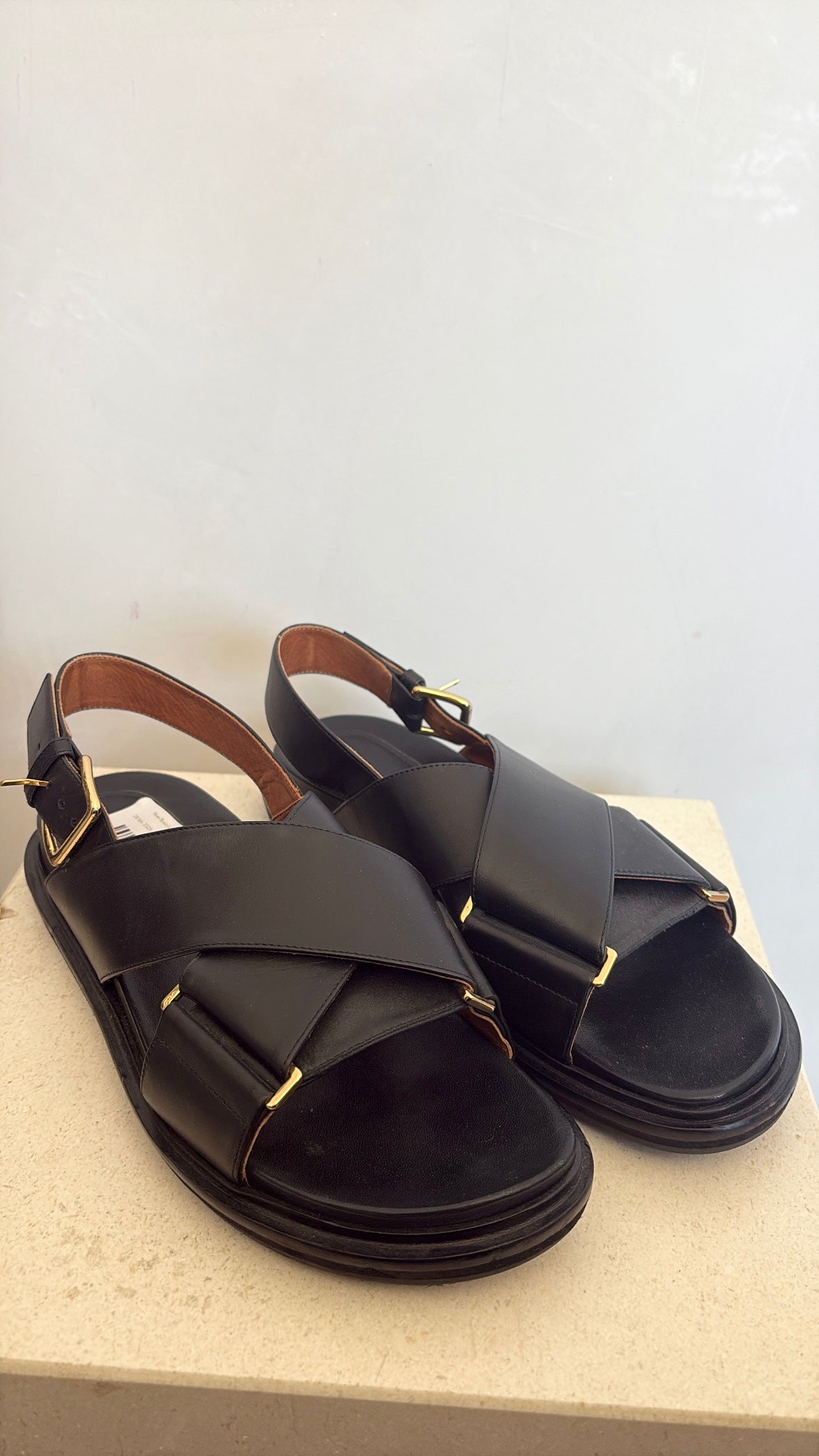 Marni Black Leather Fussbets, 39.5