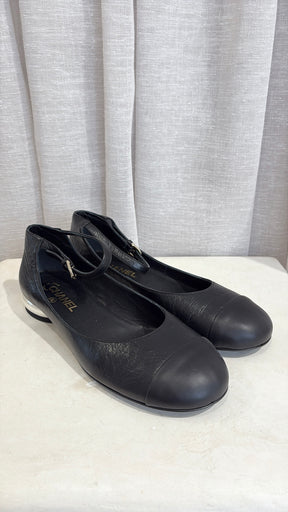 Chanel Black Crinkle Leather Pearl Heel Mary Janes, 41 C