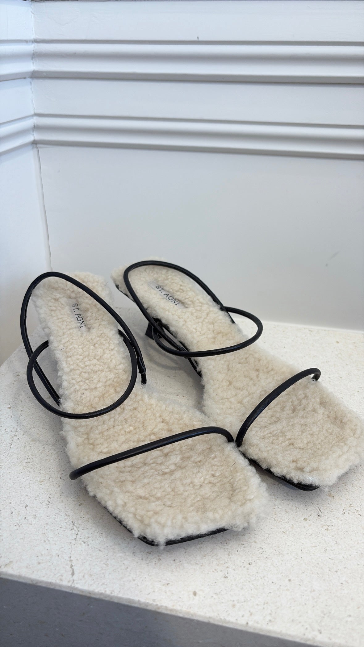 St. Agni Black Leather and Shearling Kitten Heels, 40