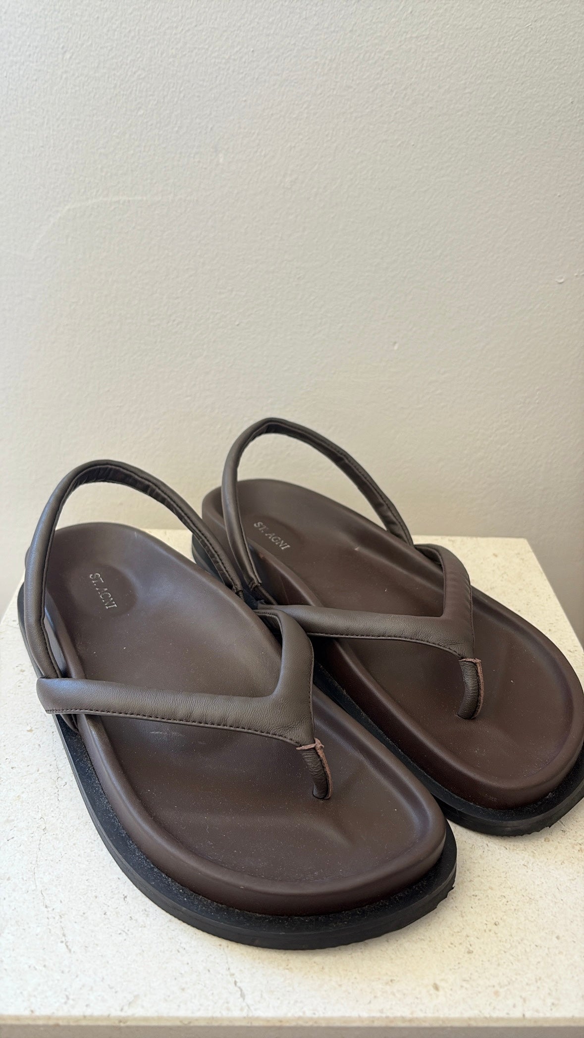 St Agni Sling Back Thong Brown, 38