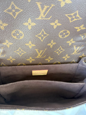 Louis Vuitton Pochette Metis Monogram