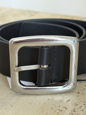 Matteau Black Leather Silver Buckle Boyfriend Belt, S