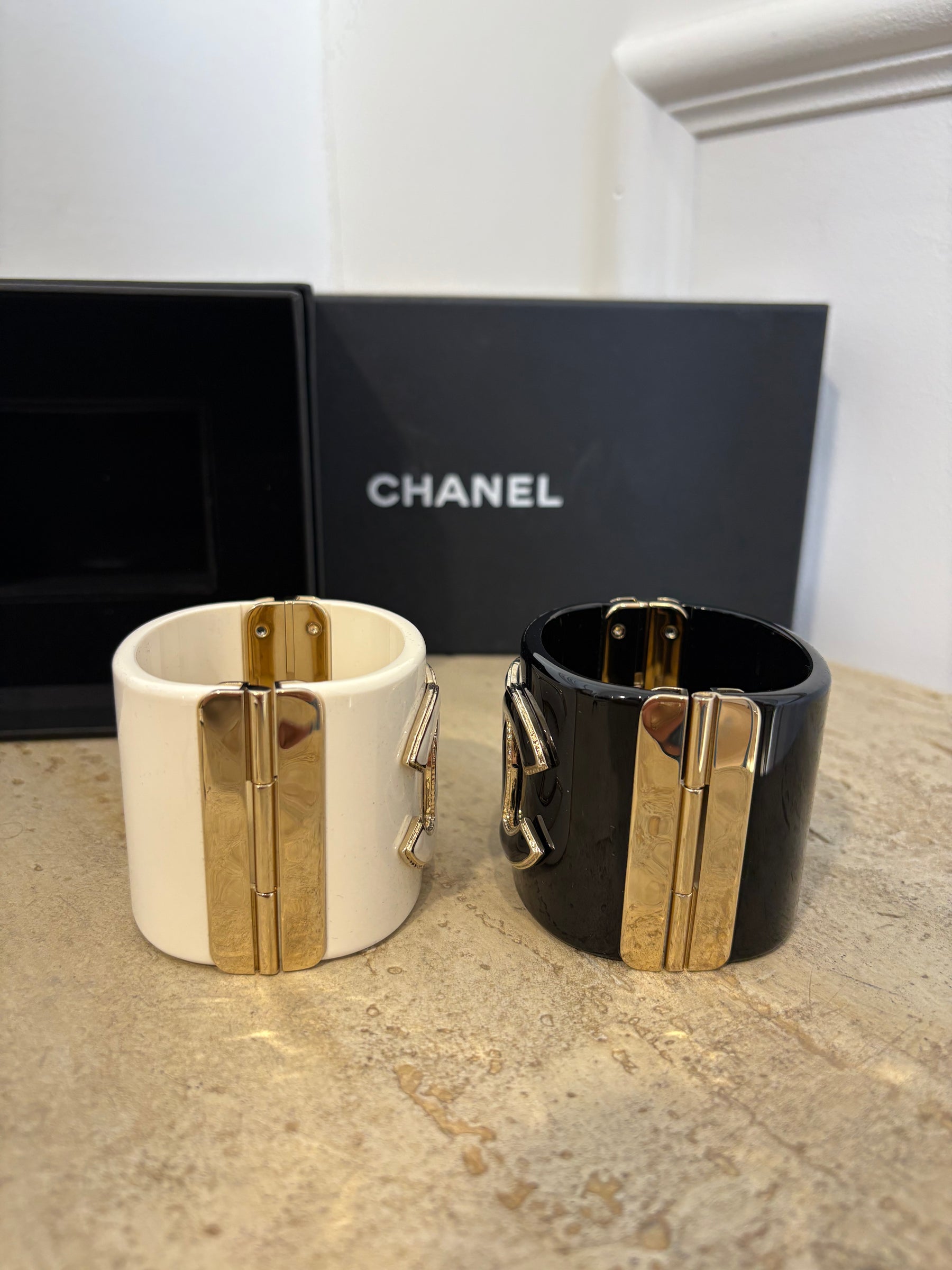 Chanel White and Black Acrylic Logo Cuff Set