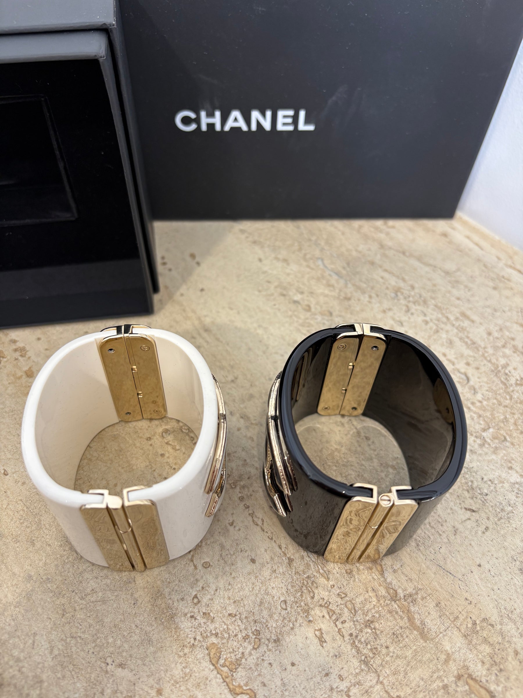 Chanel White and Black Acrylic Logo Cuff Set