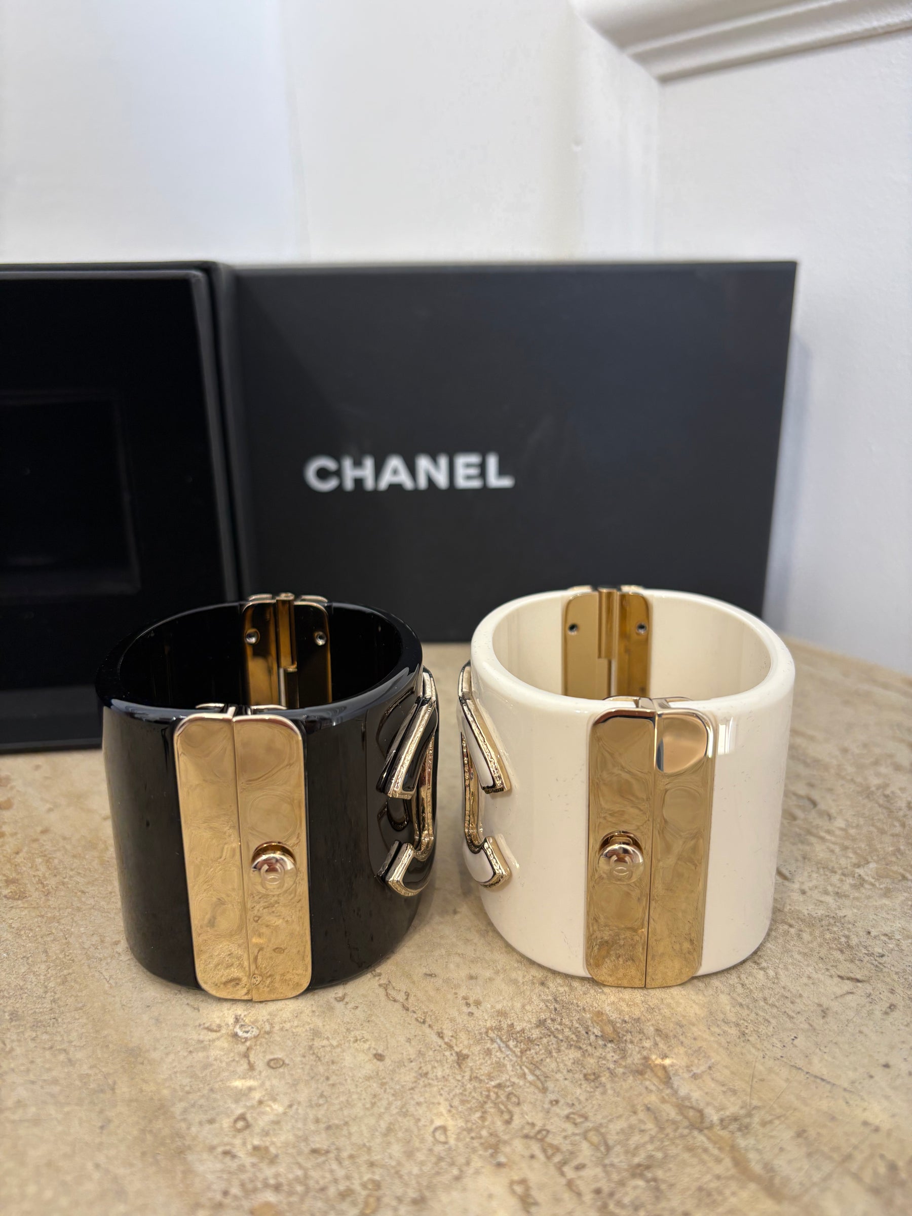 Chanel White and Black Acrylic Logo Cuff Set