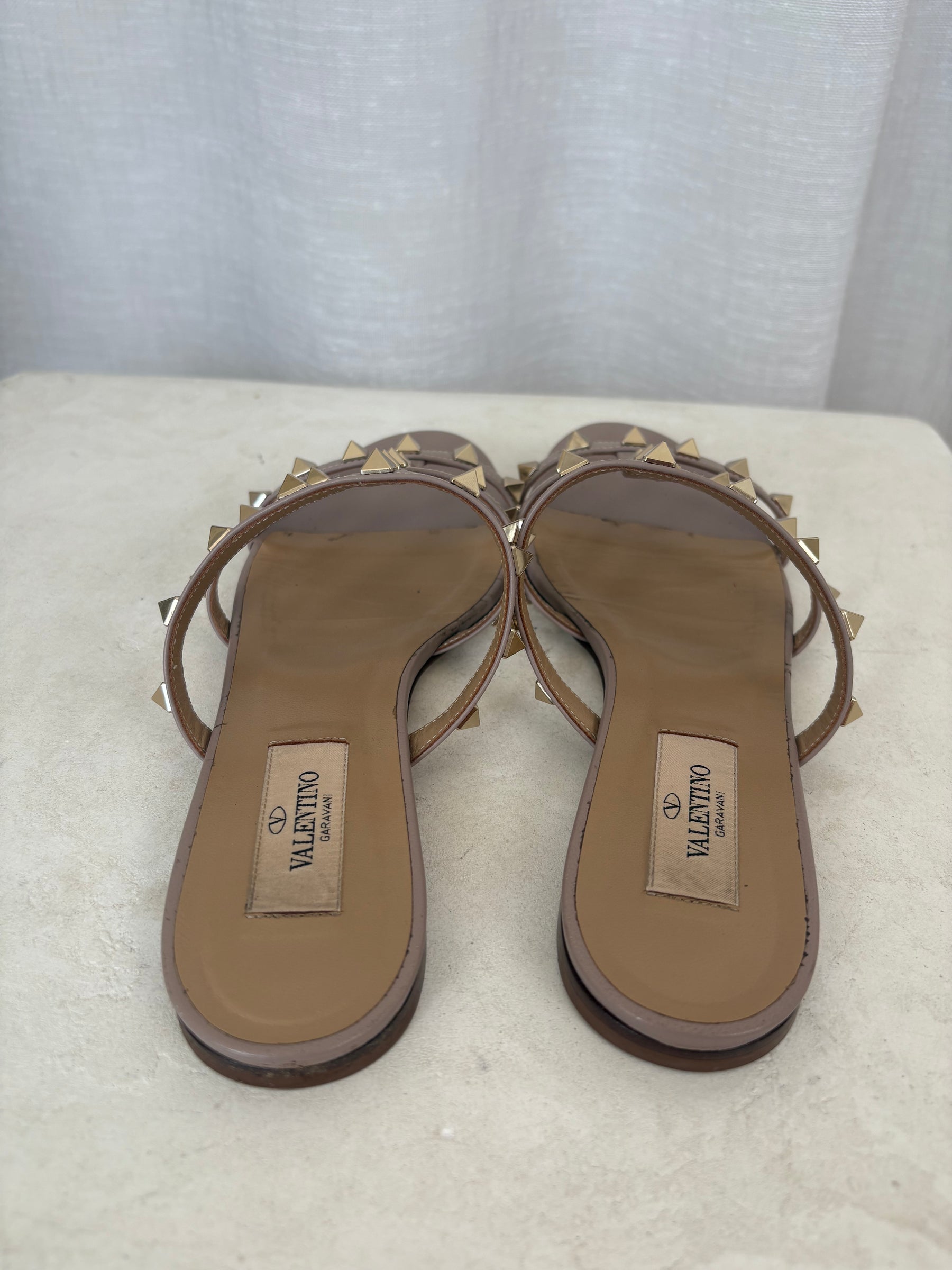 Valentino Garavani Rose Poudre Rockstud Slides, 36