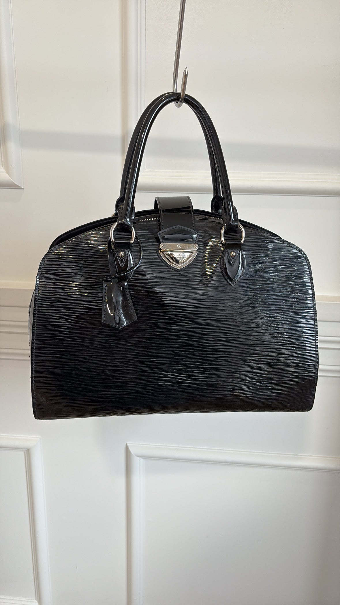 Louis Vuitton Black Electric Epi Leather Pont-Neuf PM Bag