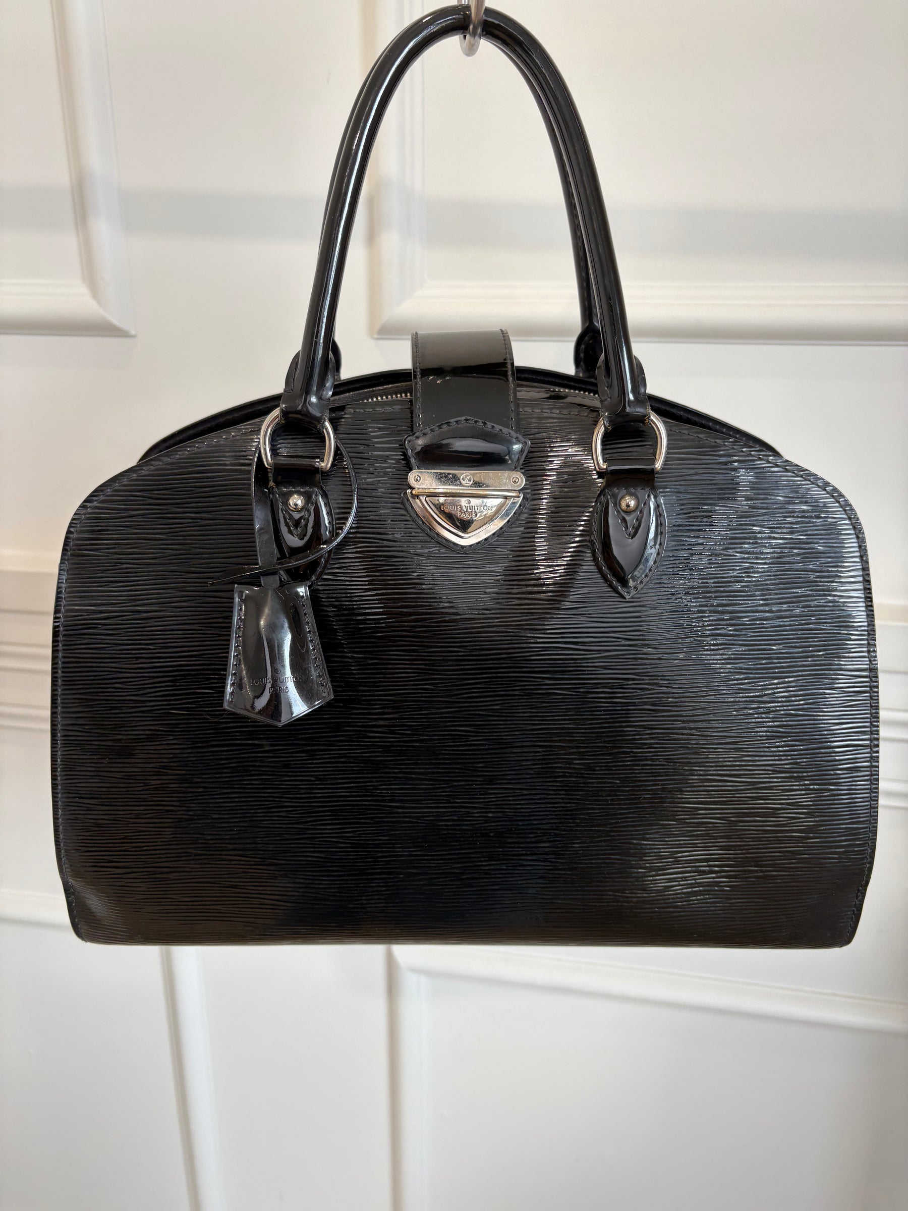 Louis Vuitton Black Electric Epi Leather Pont-Neuf PM Bag