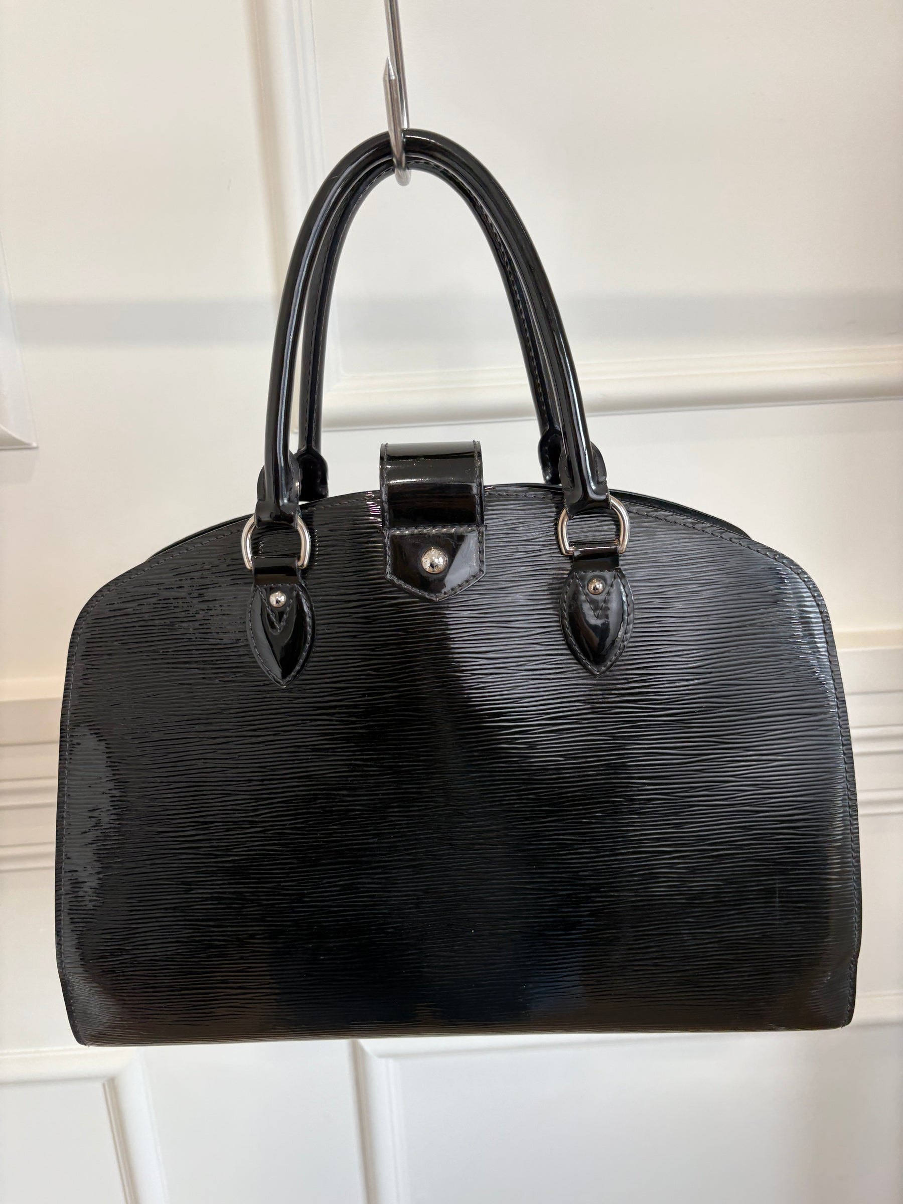 Louis Vuitton Black Electric Epi Leather Pont-Neuf PM Bag