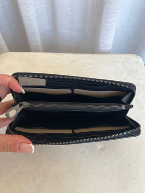 Bottega Venetta Intrecciato Long Wallet Black Red In Leather