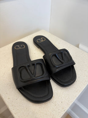Valentino Garavani Black V Logo Slides, 36
