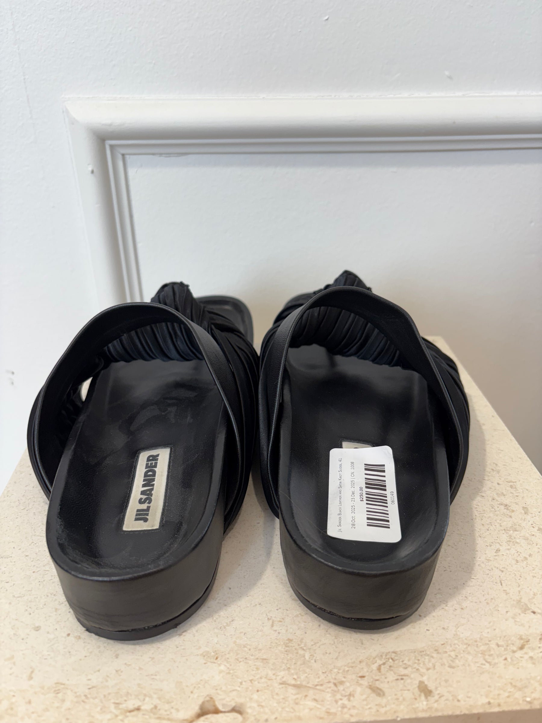 Jil Sander Black Leather and Satin Knot Slides, 41