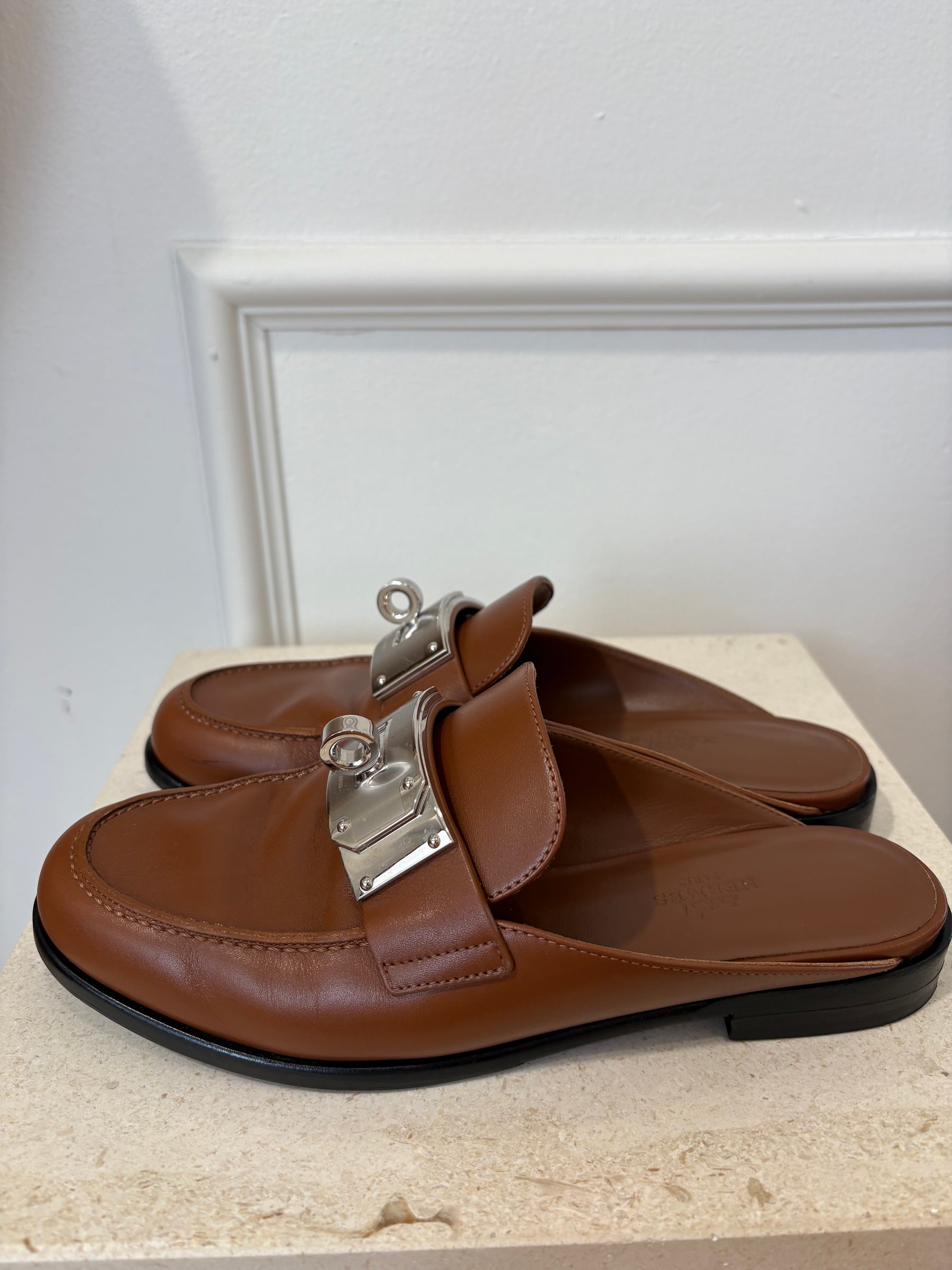Hermès Gold Leather Iota Mules, 37