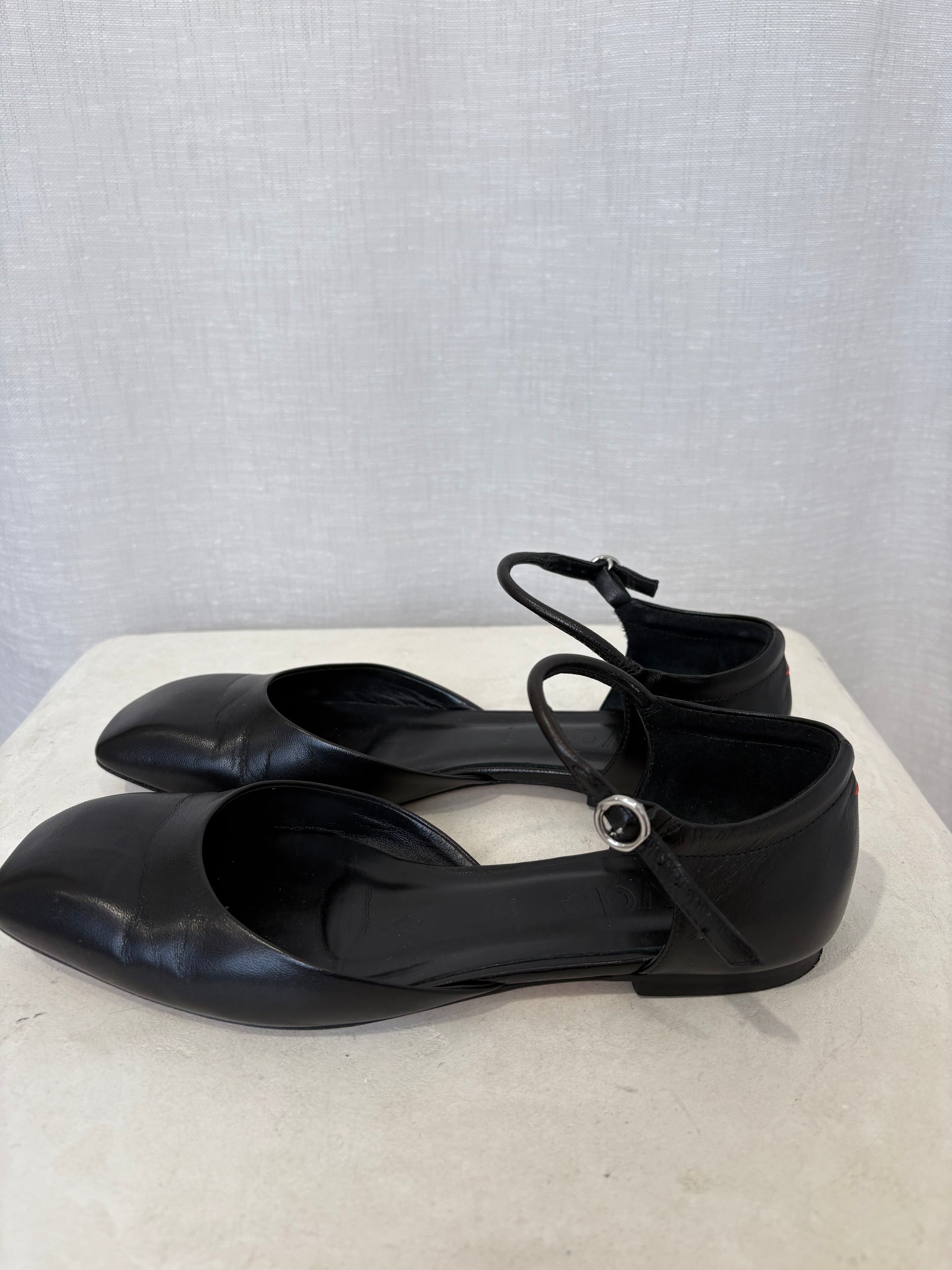 Aeyde Black Mary Jane Leather Shoes, 37
