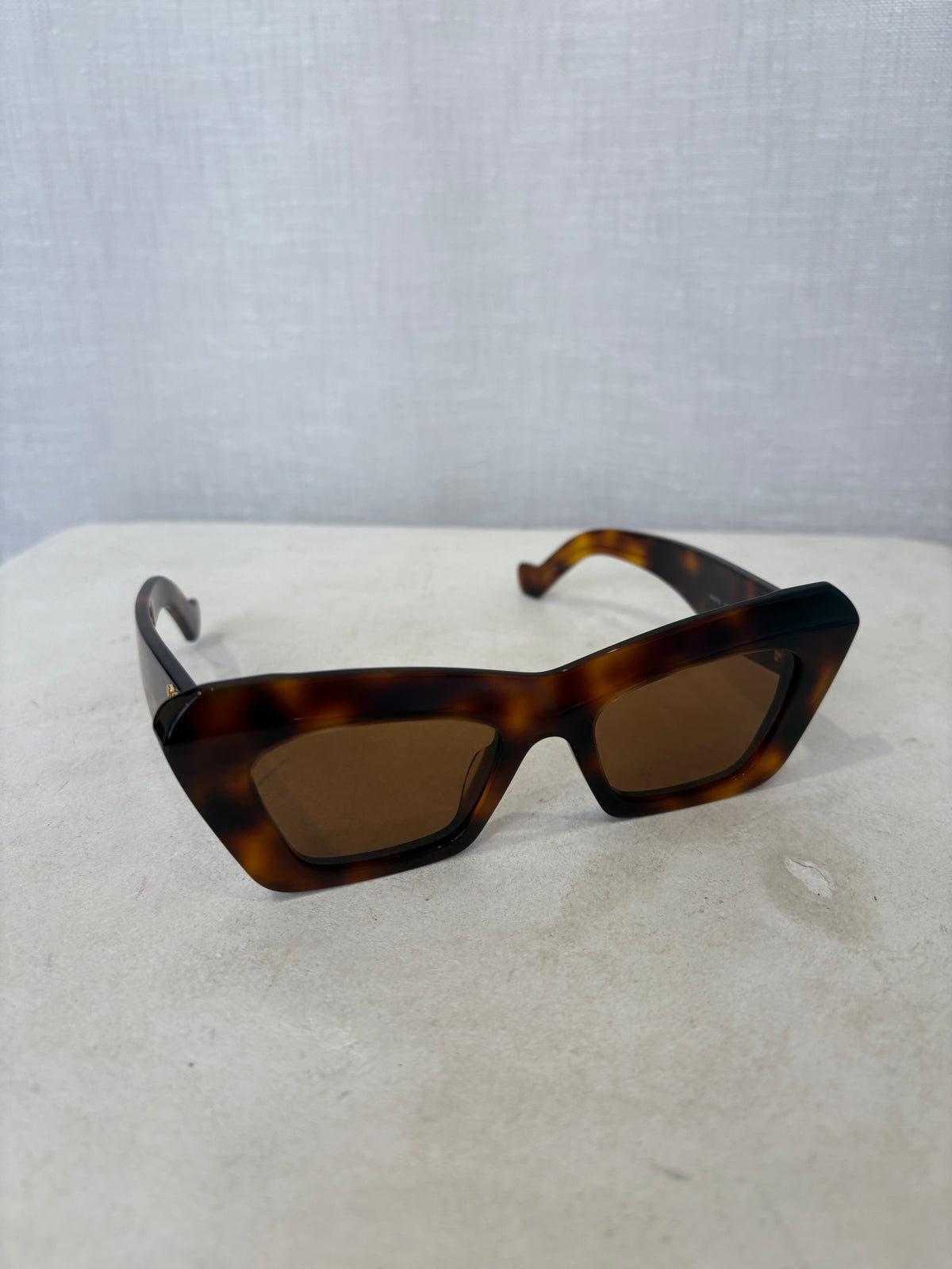 Loewe Tortoiseshell Cat Eye Logo Sunglasses