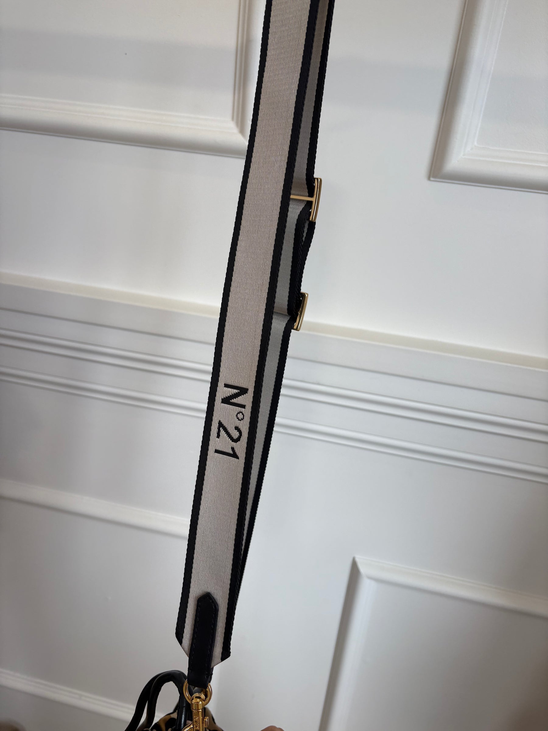 N 21 Leopard Logo Drawstring Pouch Bag