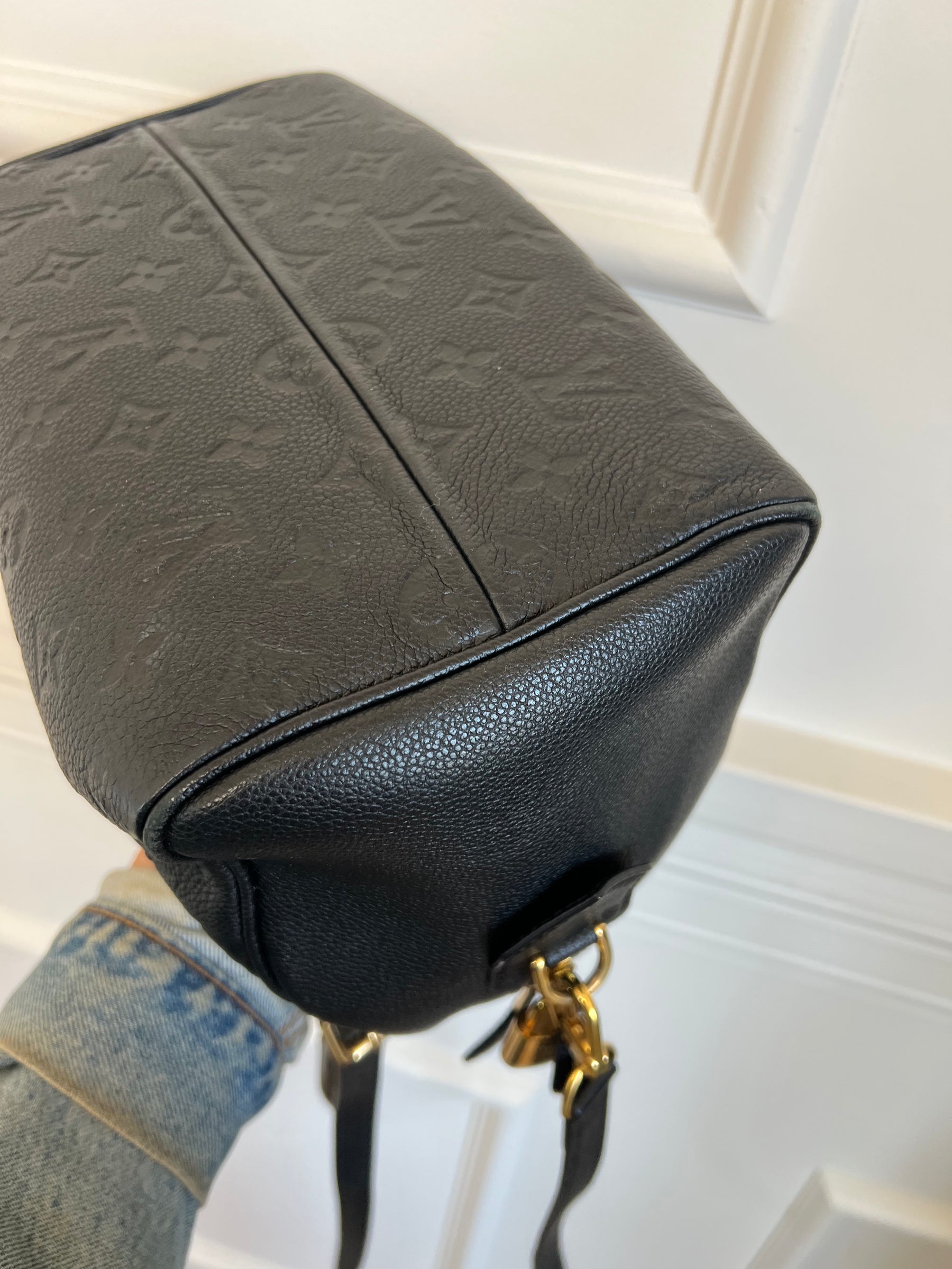 Louis Vuitton Black Empreinte Leather Speedy 25