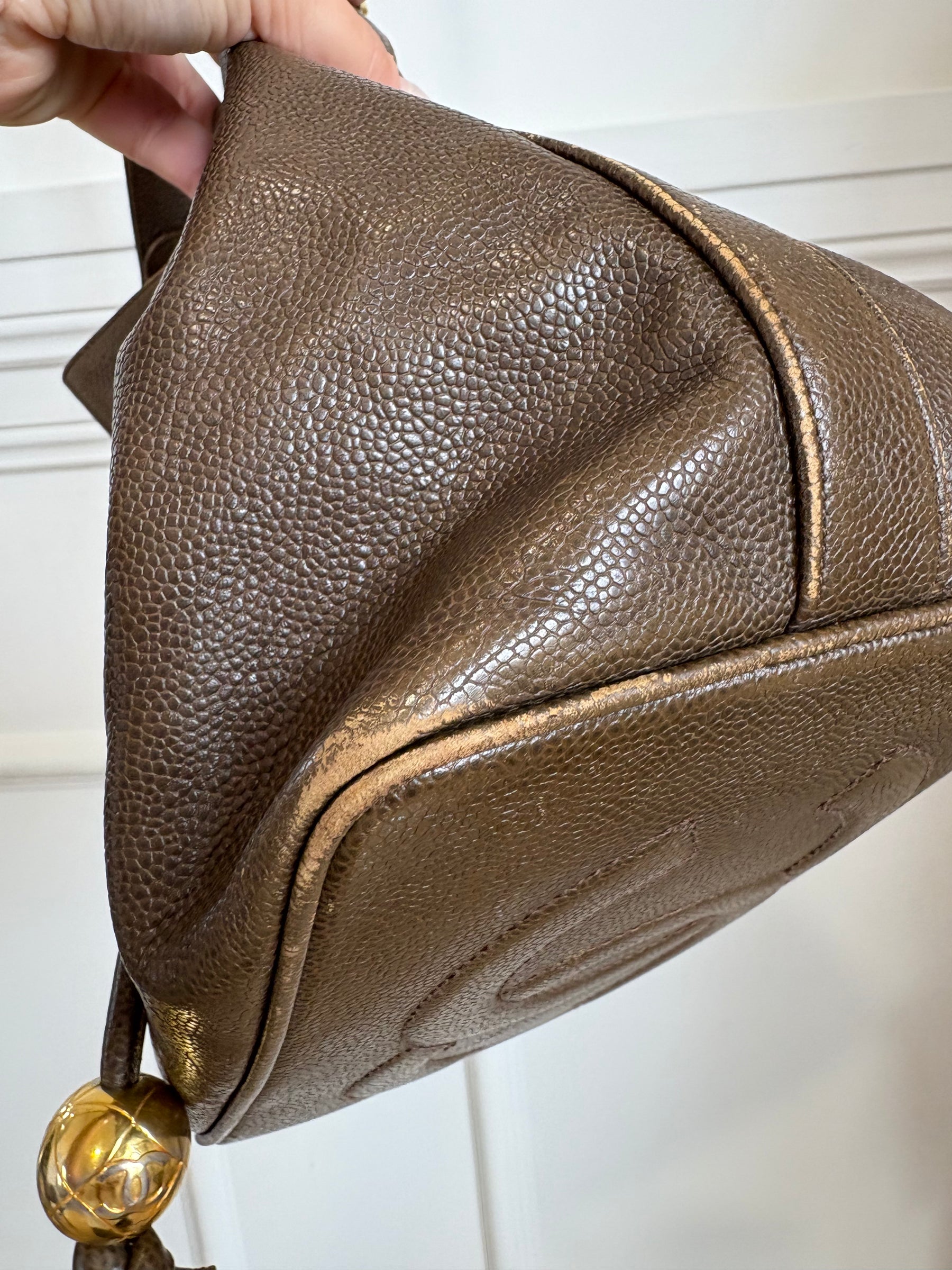 Chanel Chocolate Brown Grained Leather Bucket Bag