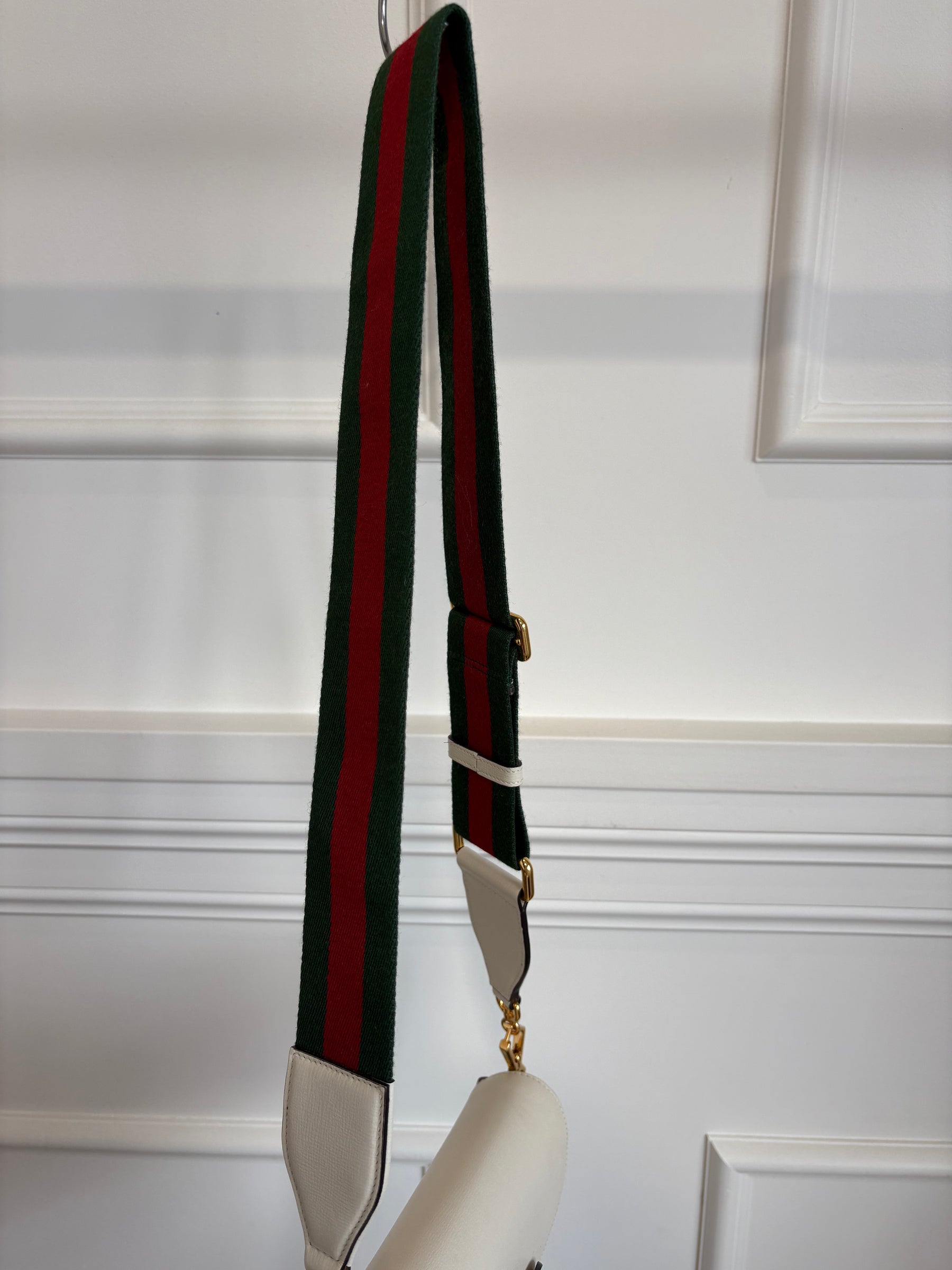 Gucci White Horsebit 1955 Medium Shoulder Bag