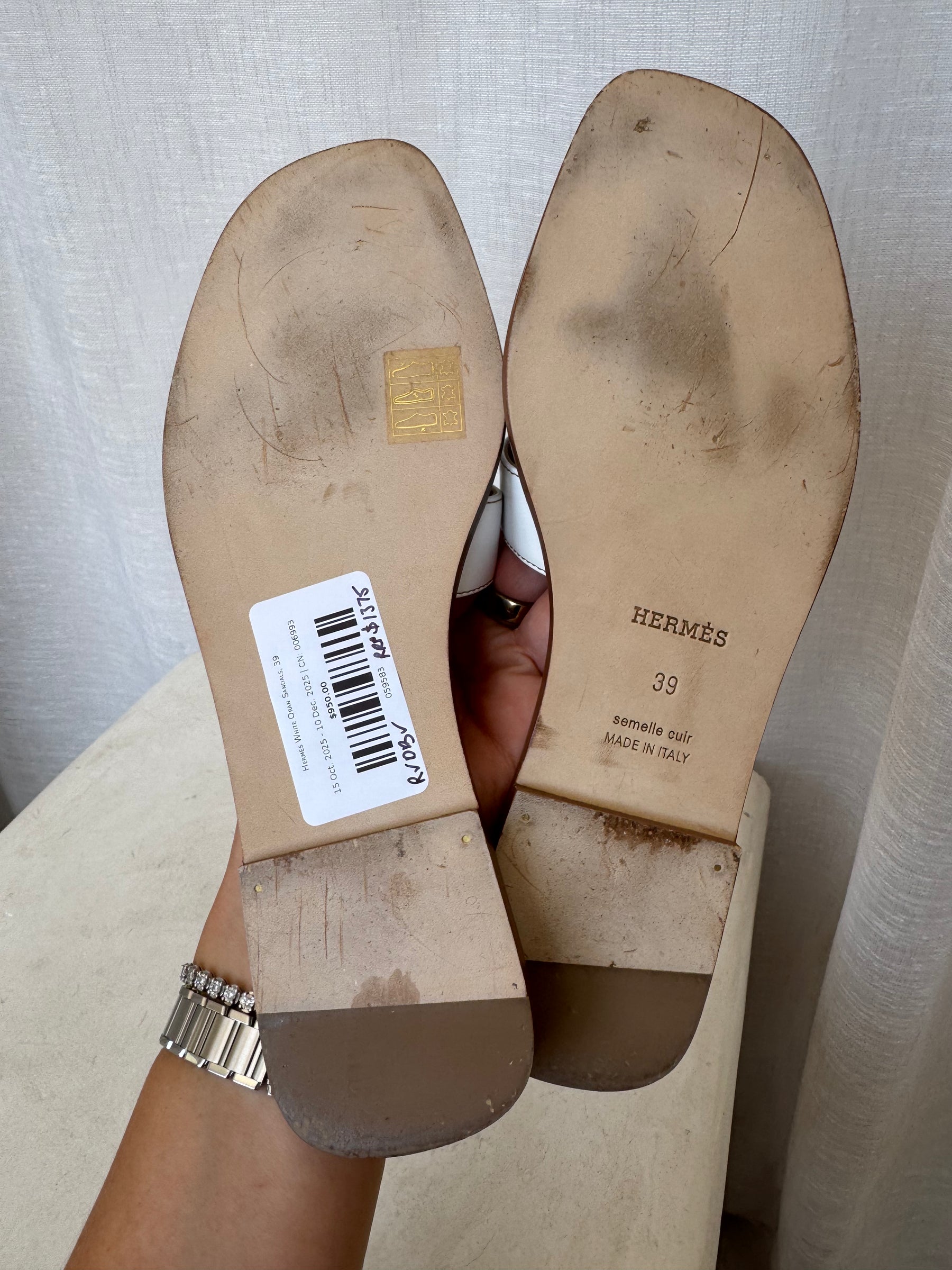 Hermès White Oran Sandals, 39