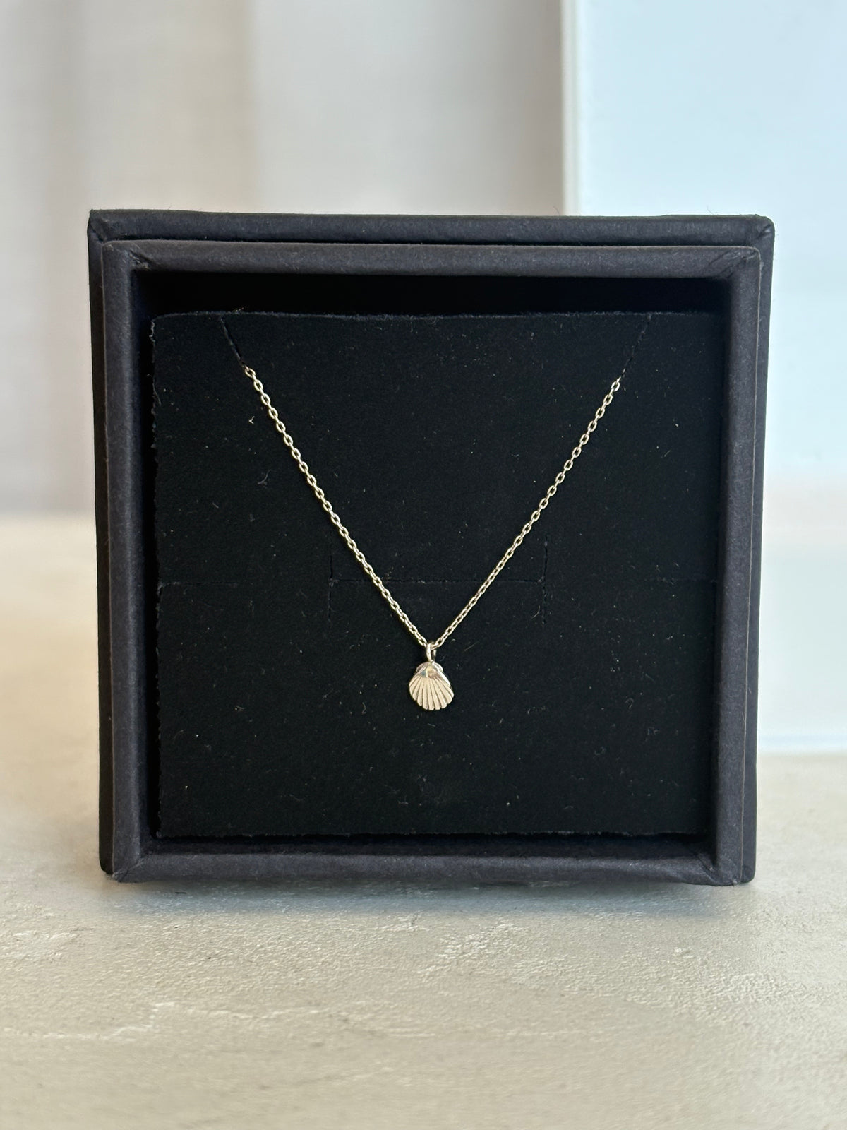Sarah & Sebastian Silver Mini Shell Pendant Necklace