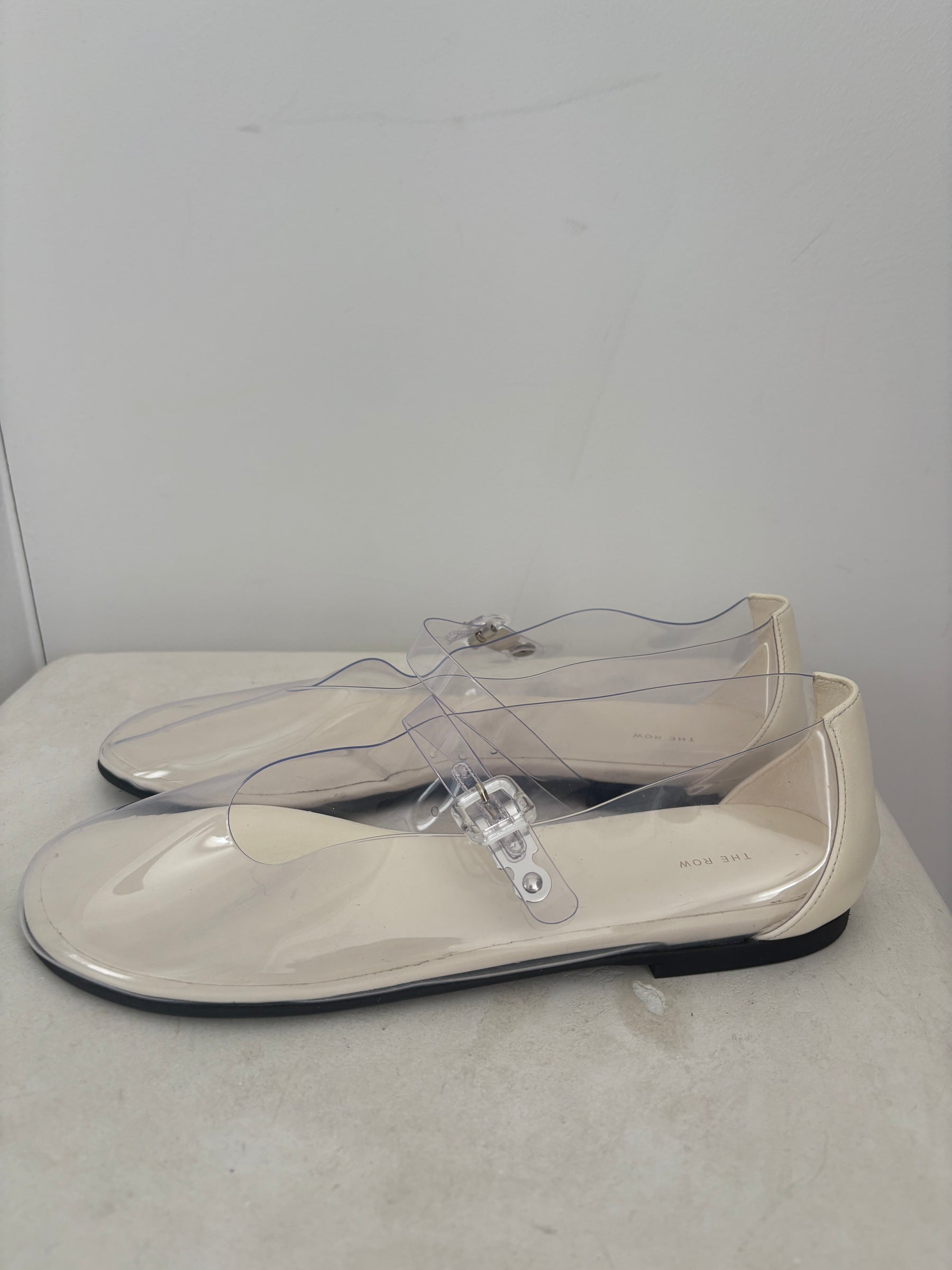 The Row Boheme MJ TV Flat, 40