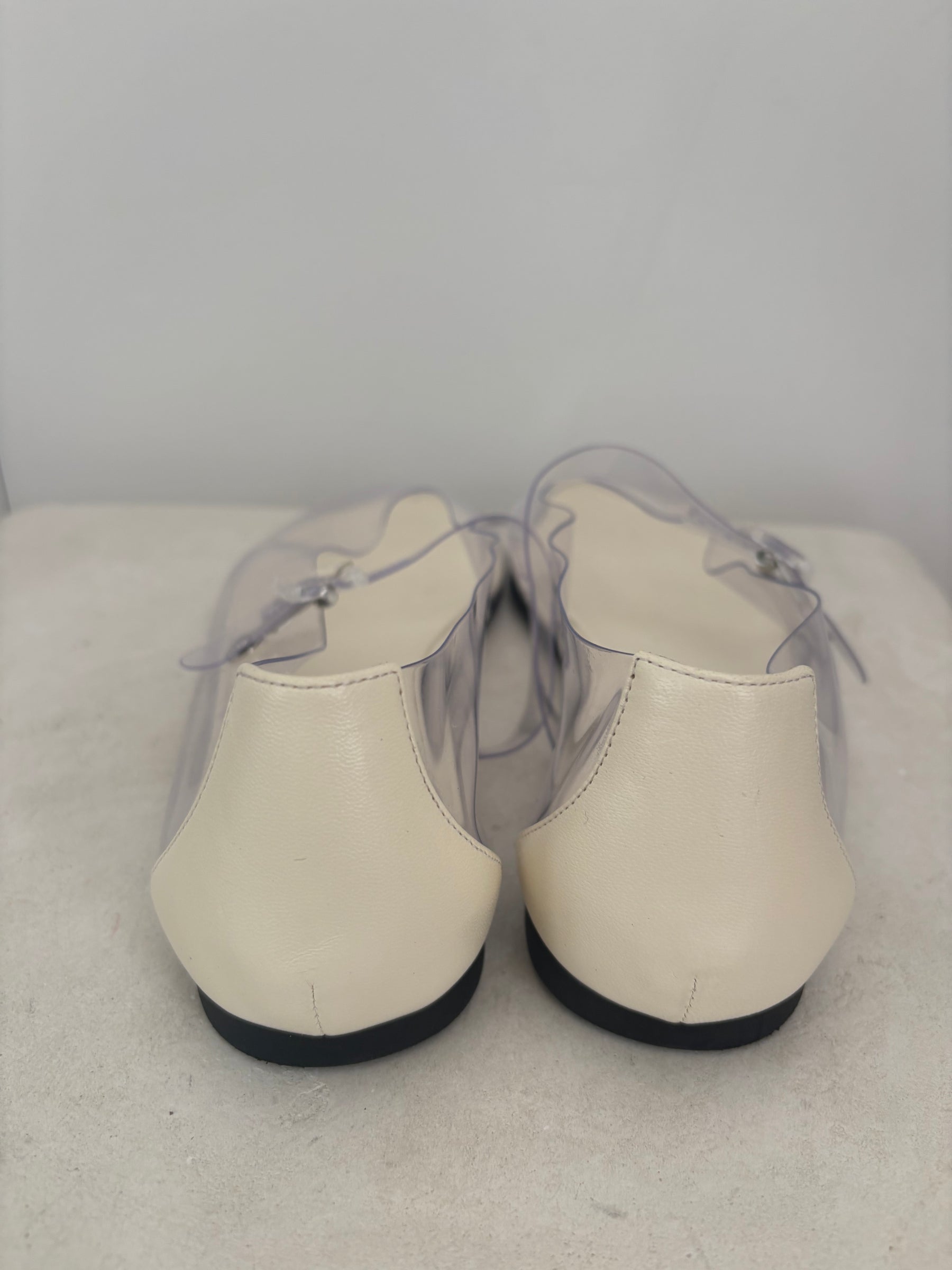 The Row Boheme MJ TV Flat, 40