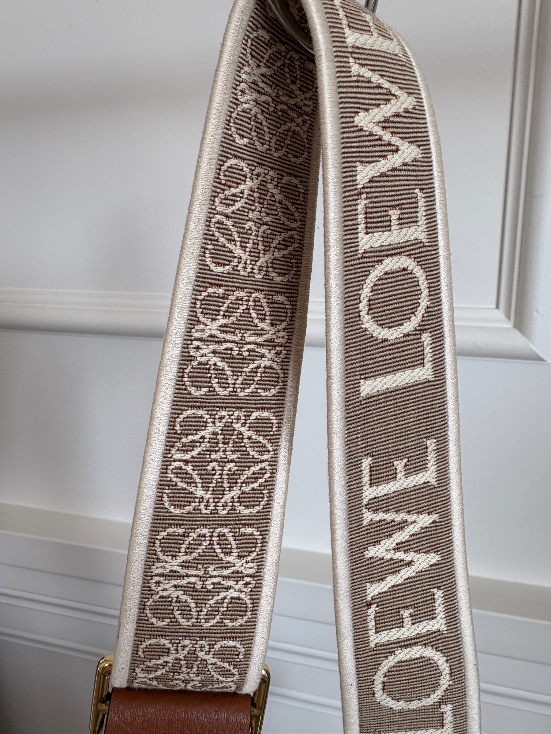 Loewe Raffia Split Crossbody Bag With Strap