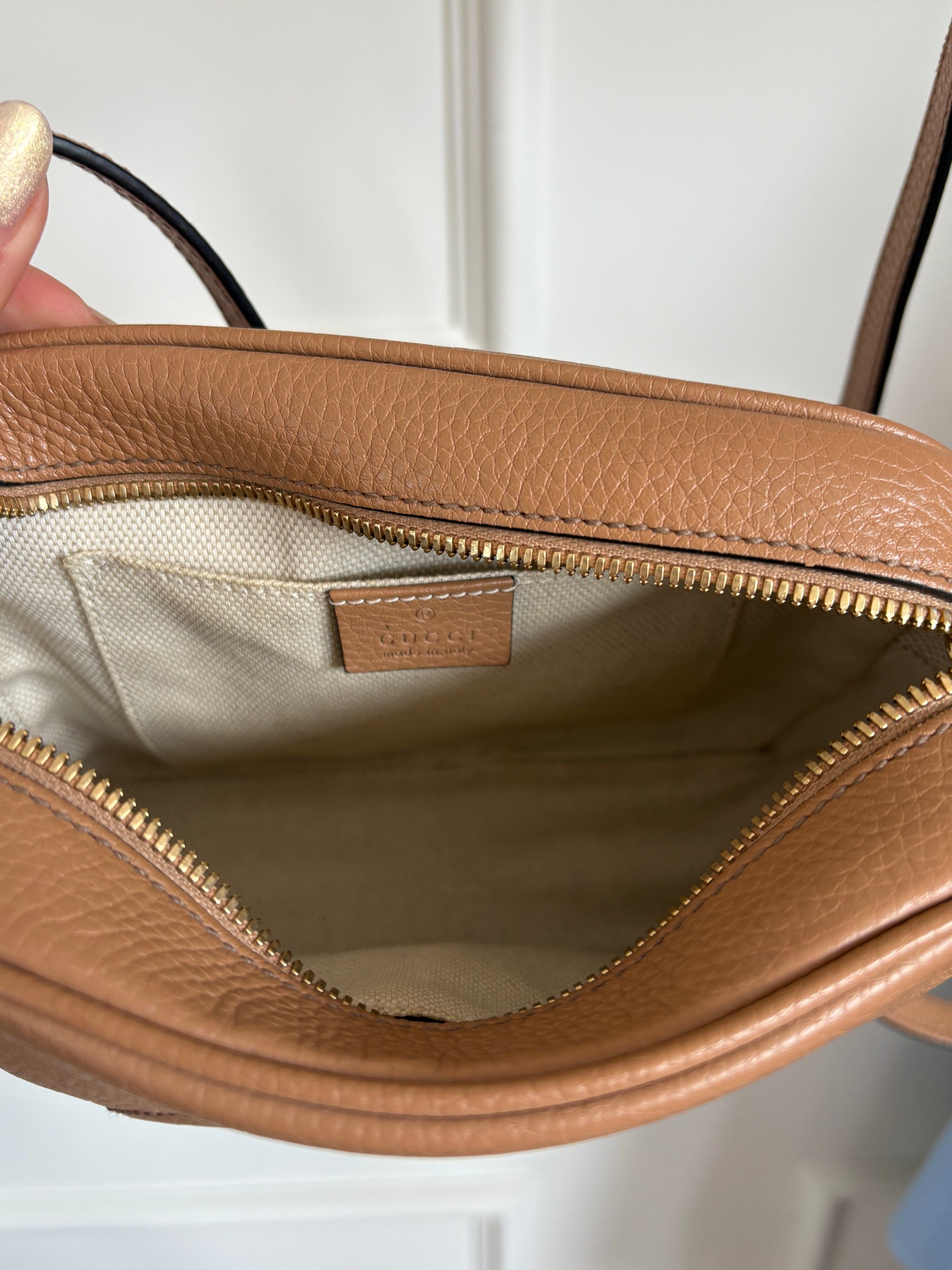 Gucci Beige Leather Soho Disco Bag