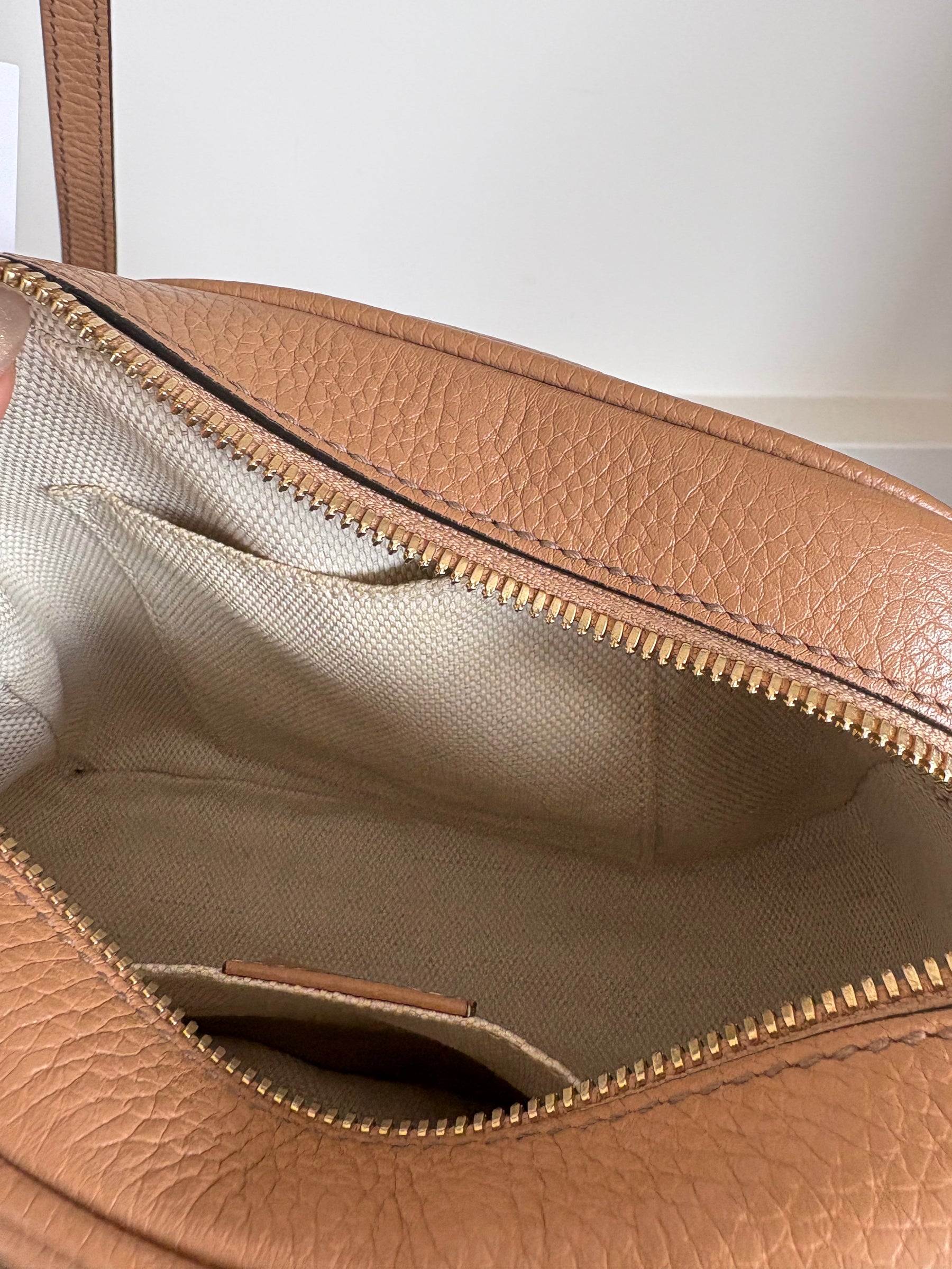 Gucci Beige Leather Soho Disco Bag