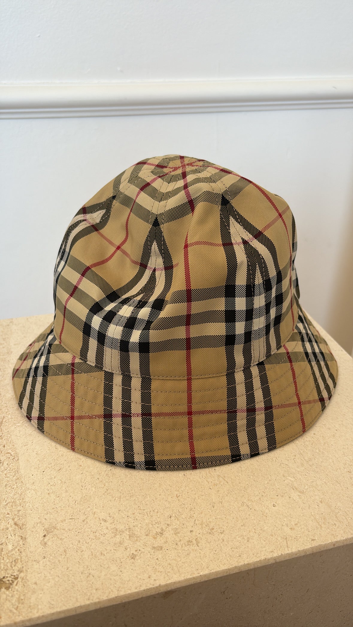 Burberry Beige Check Bucket Hat, M
