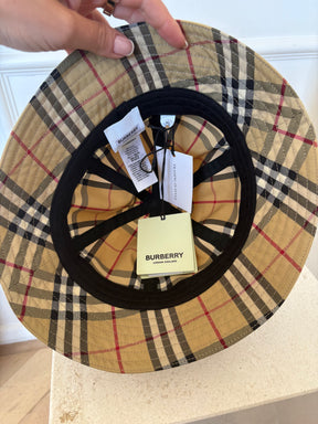 Burberry Beige Check Bucket Hat, M