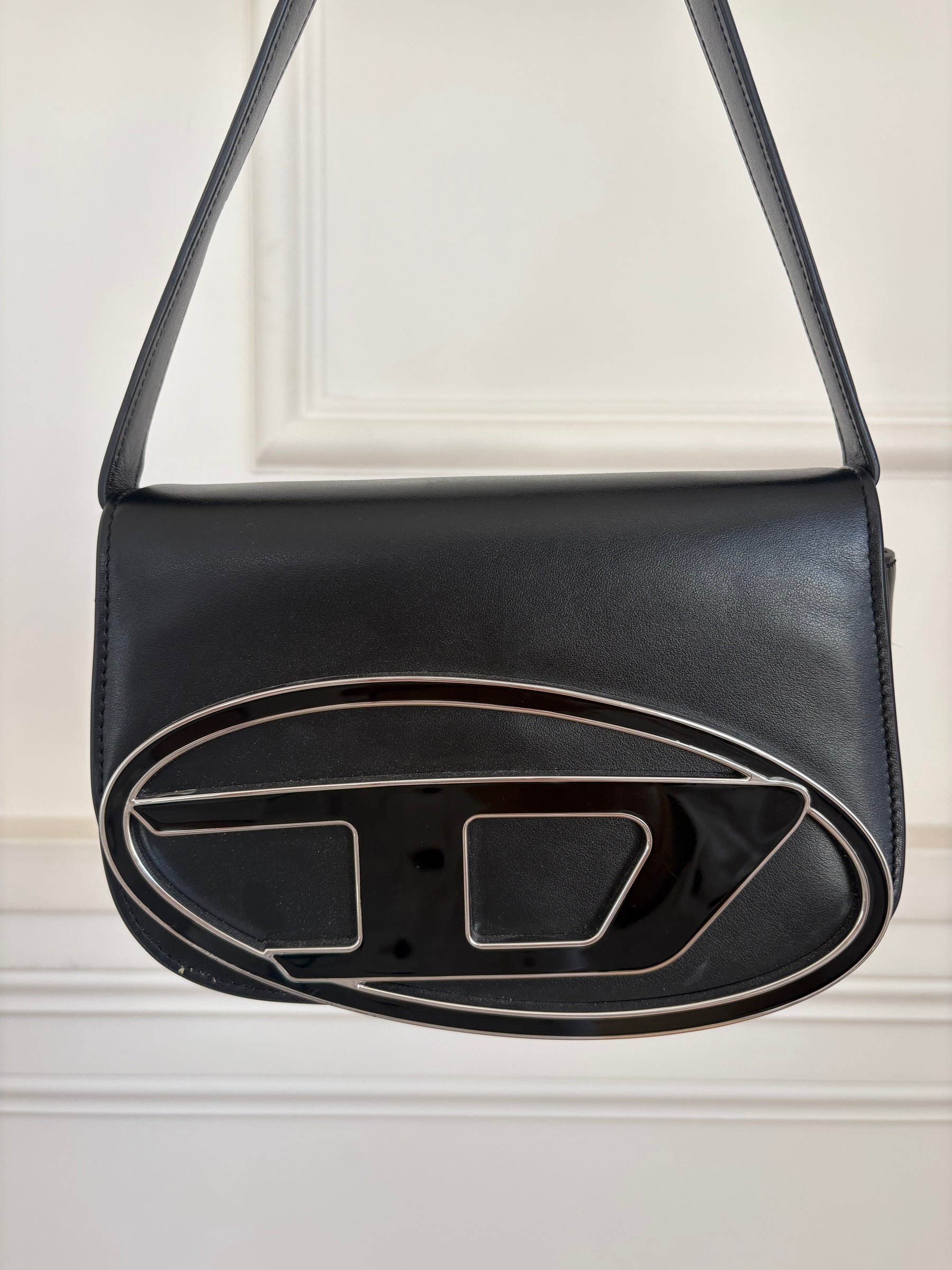 Diesel Black Leather IDR-Iconic Shoulder Bag