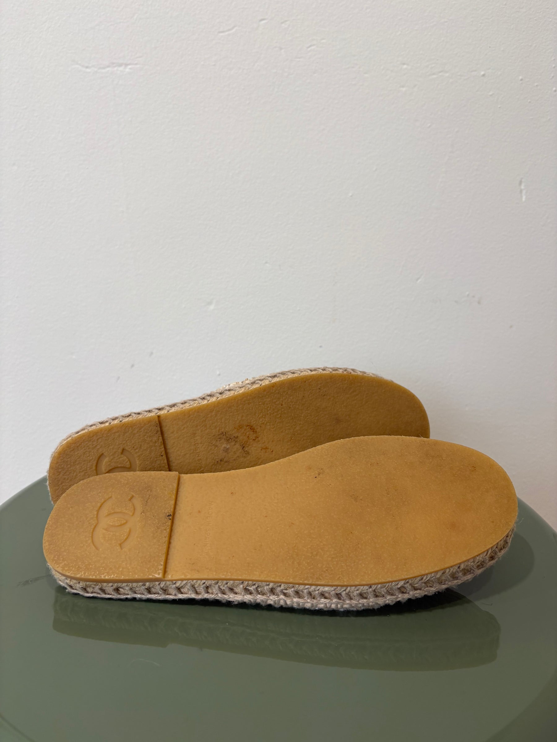 Chanel Beige Tweed Espadrille Slides, 37 C