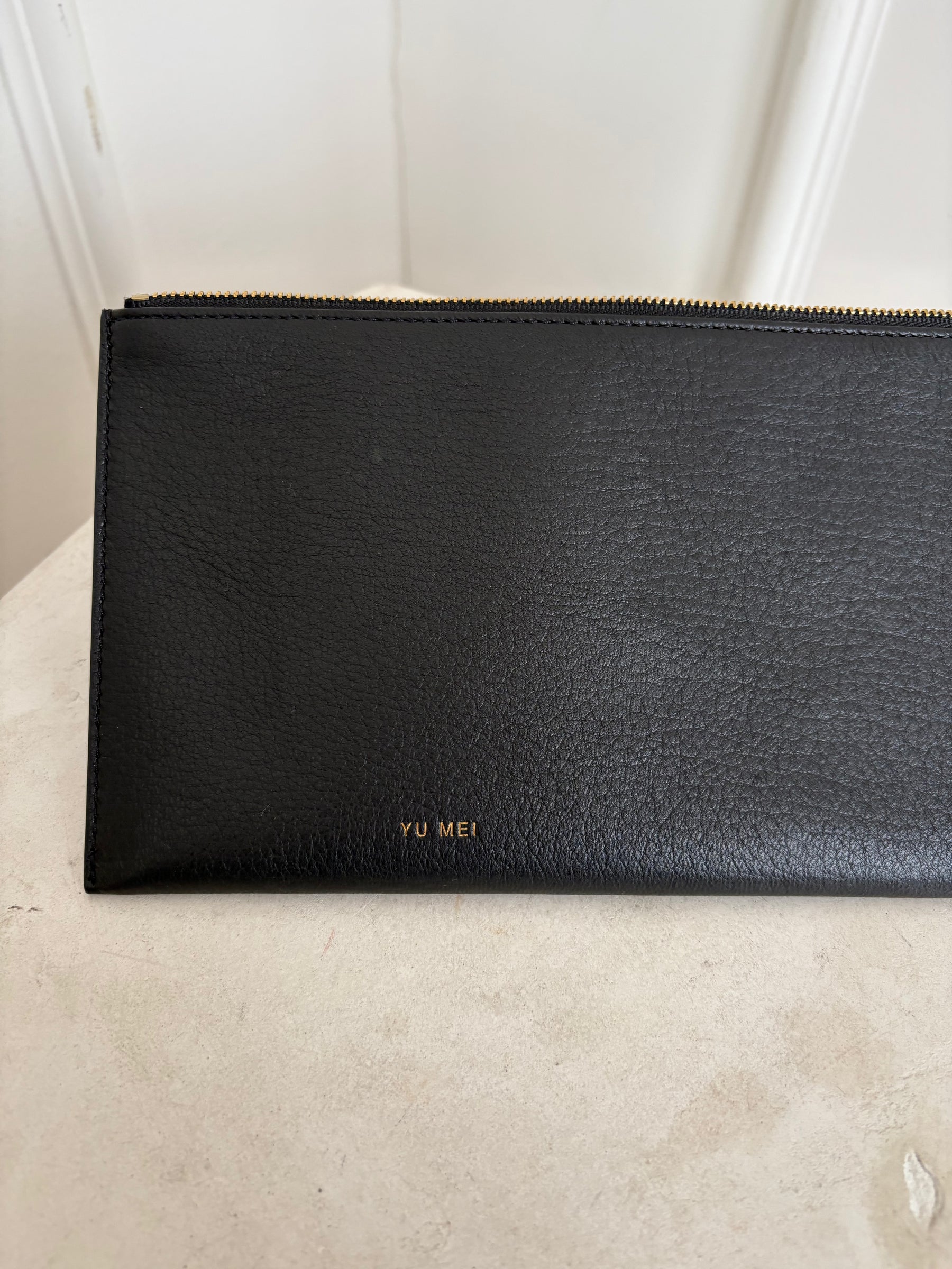 Yu Mei Black Leather Long Zipped Pouch