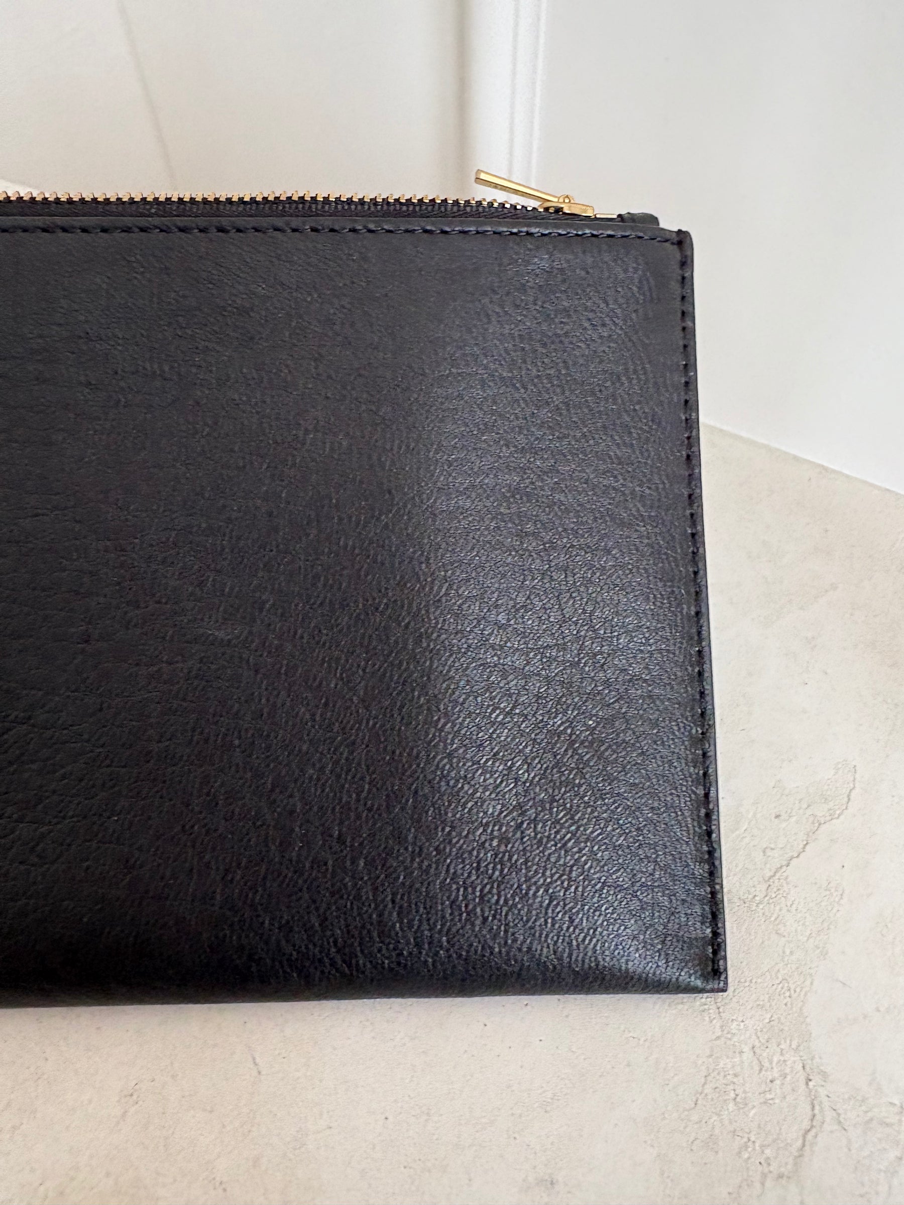 Yu Mei Black Leather Long Zipped Pouch