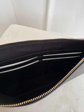 Yu Mei Black Leather Long Zipped Pouch