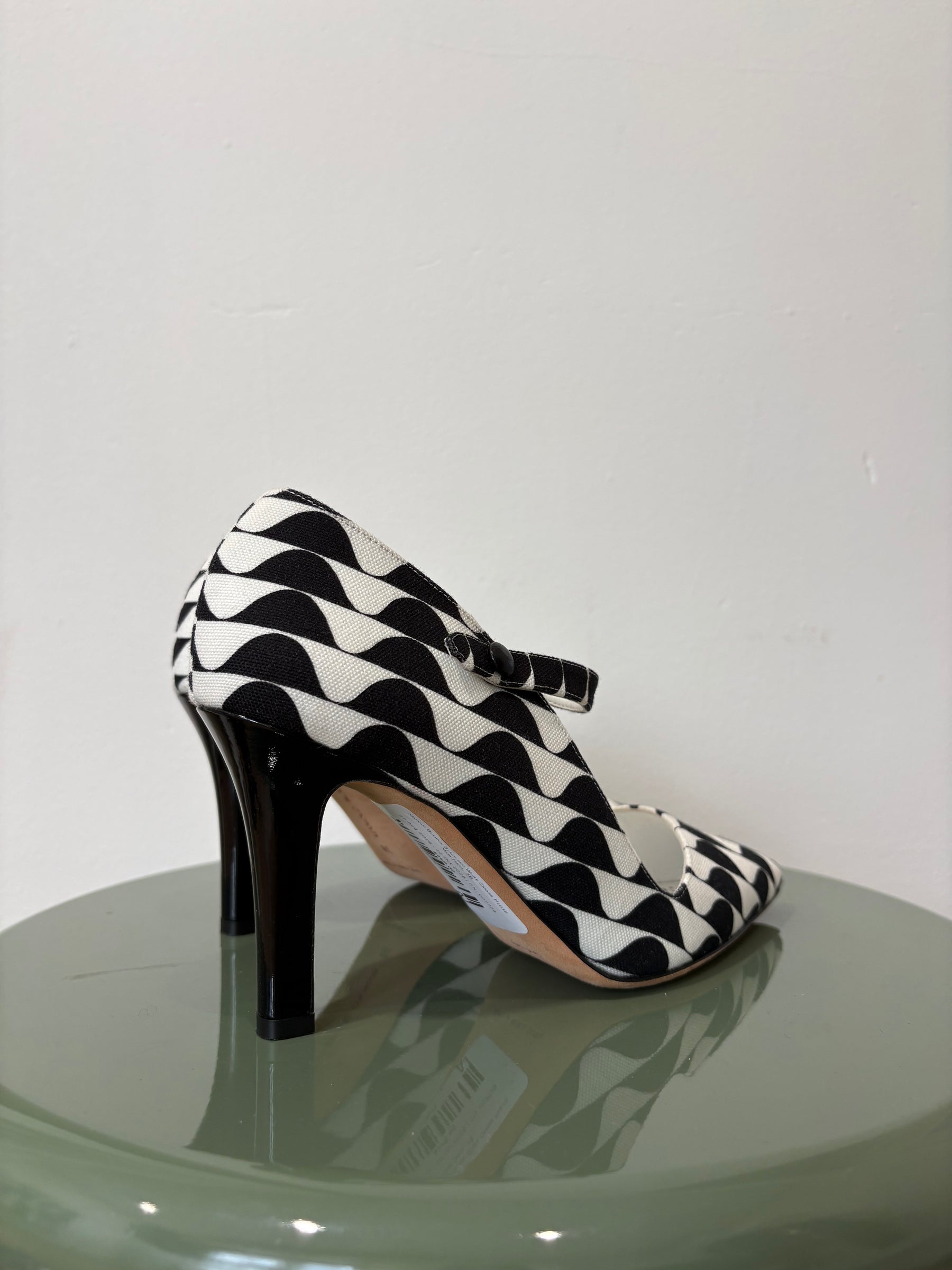 Manolo Blahnik Black and White Canvas Heeled Mary Janes, 38